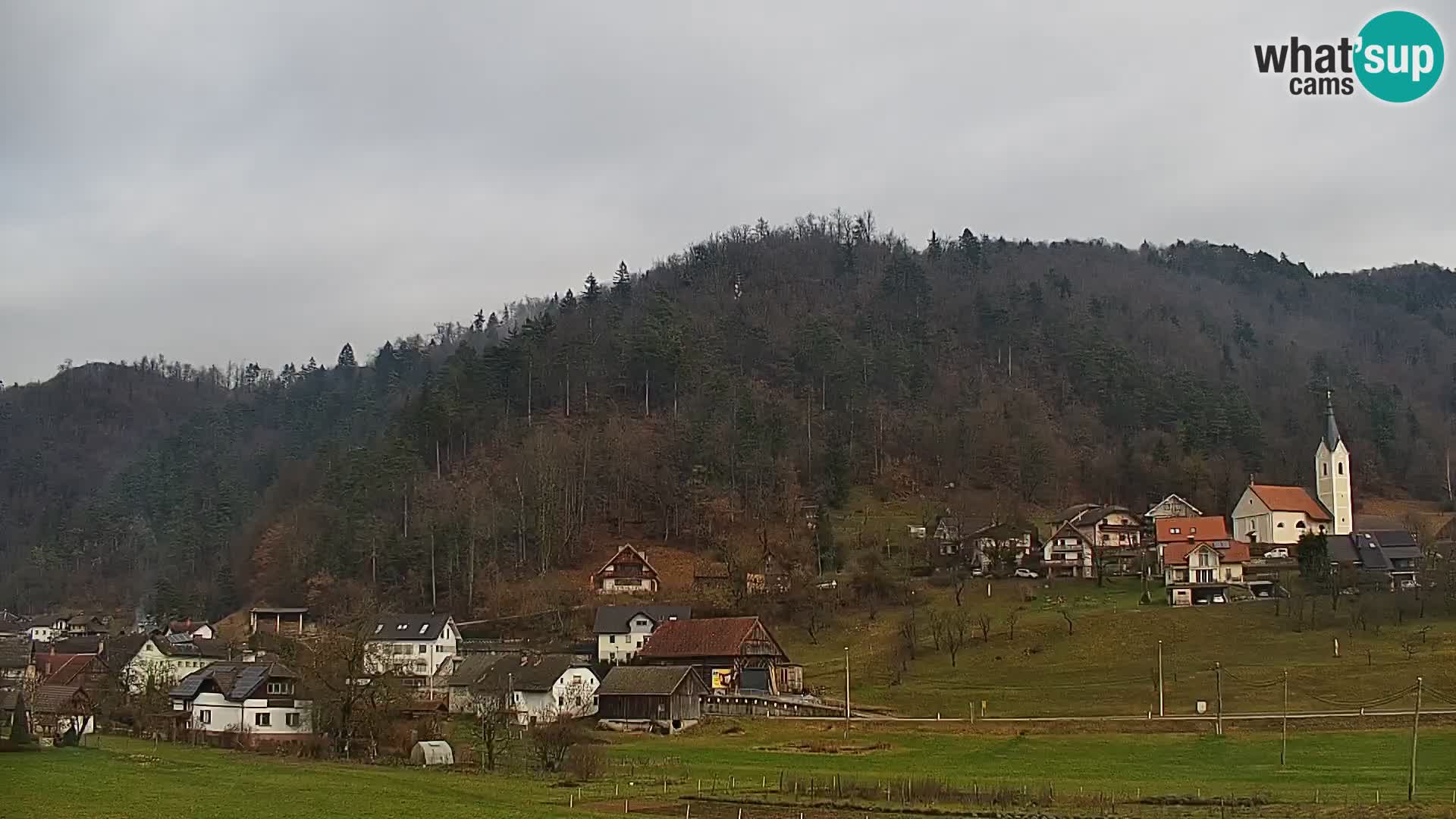 Live Webcam Polhov Gradec – Slovenia