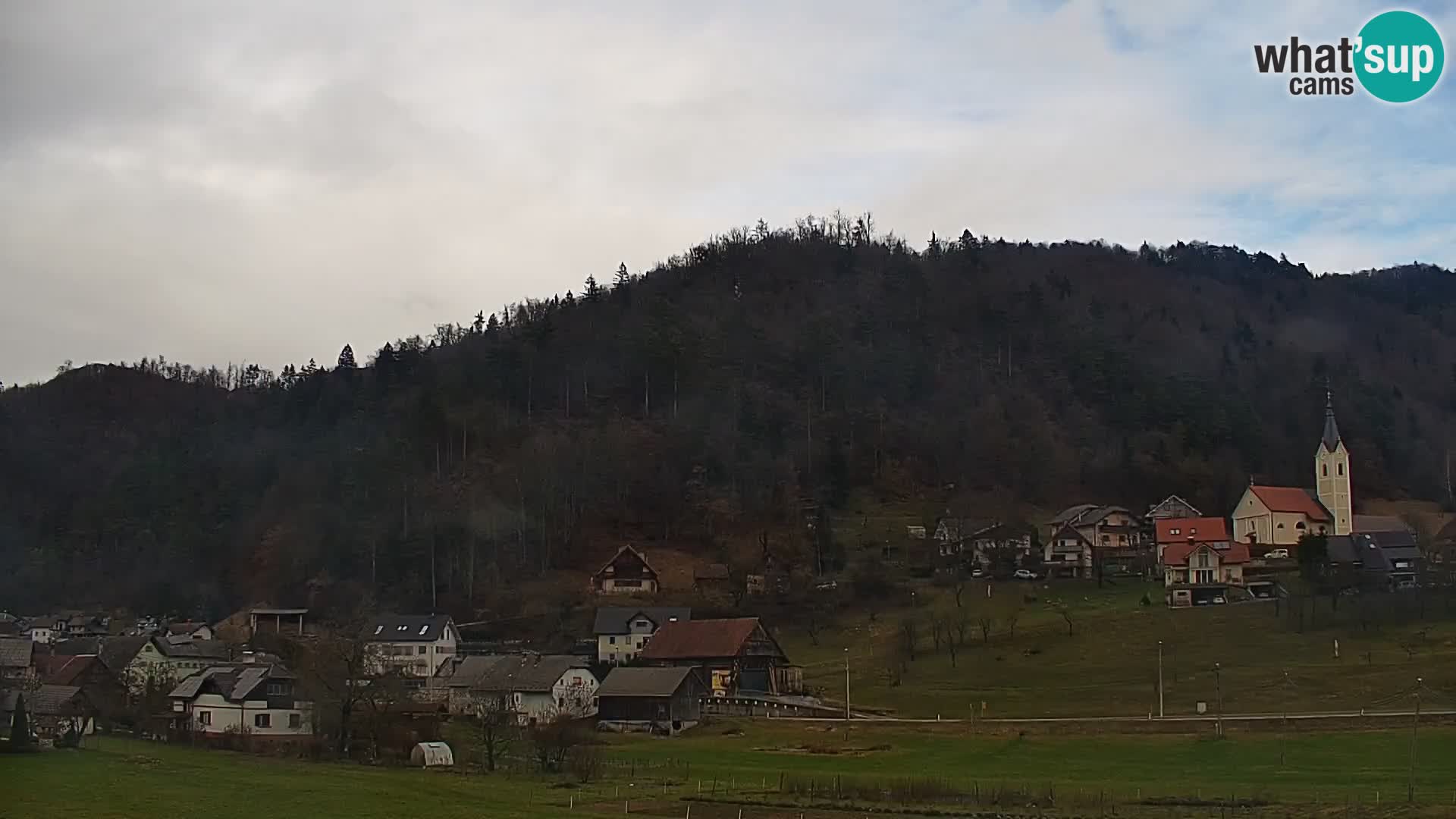 Live Webcam Polhov Gradec – Slovenia