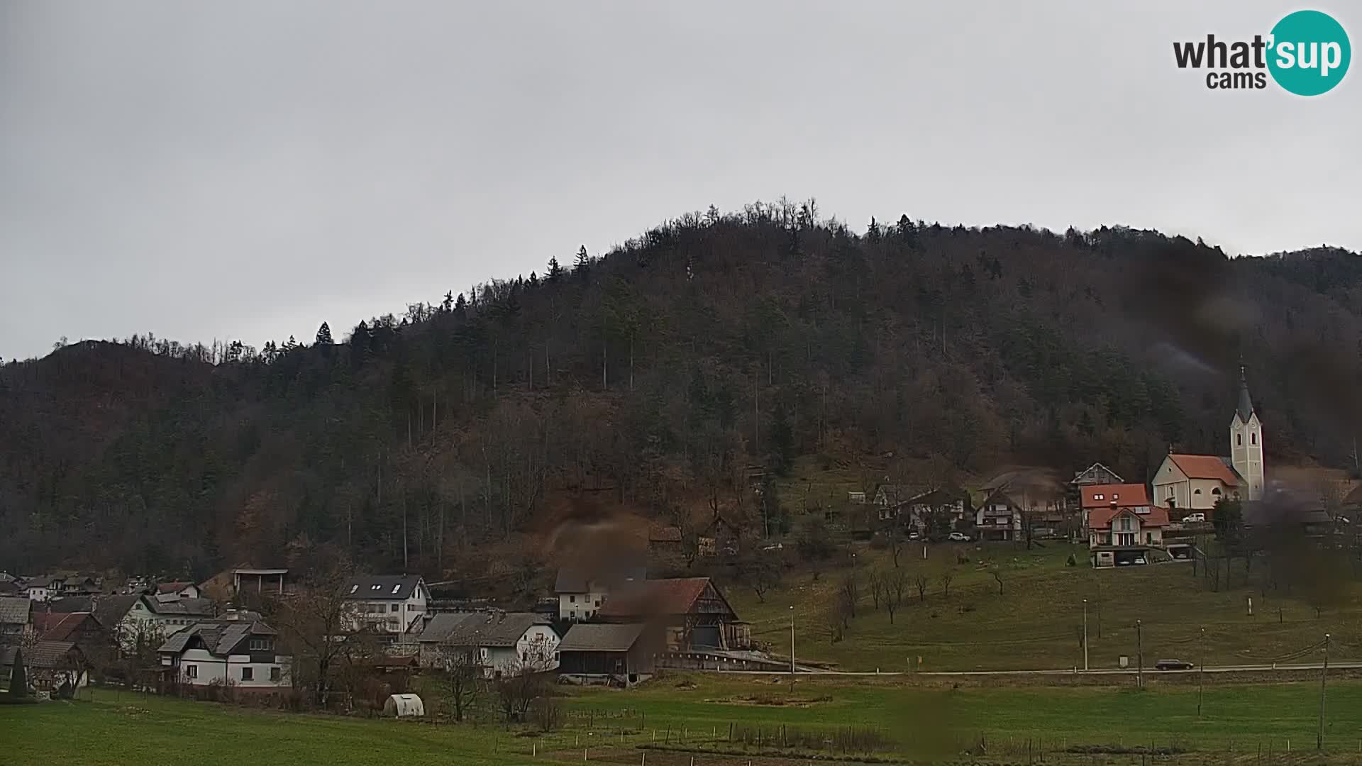 Web kamera uživo Polhov Gradec – Slovenija