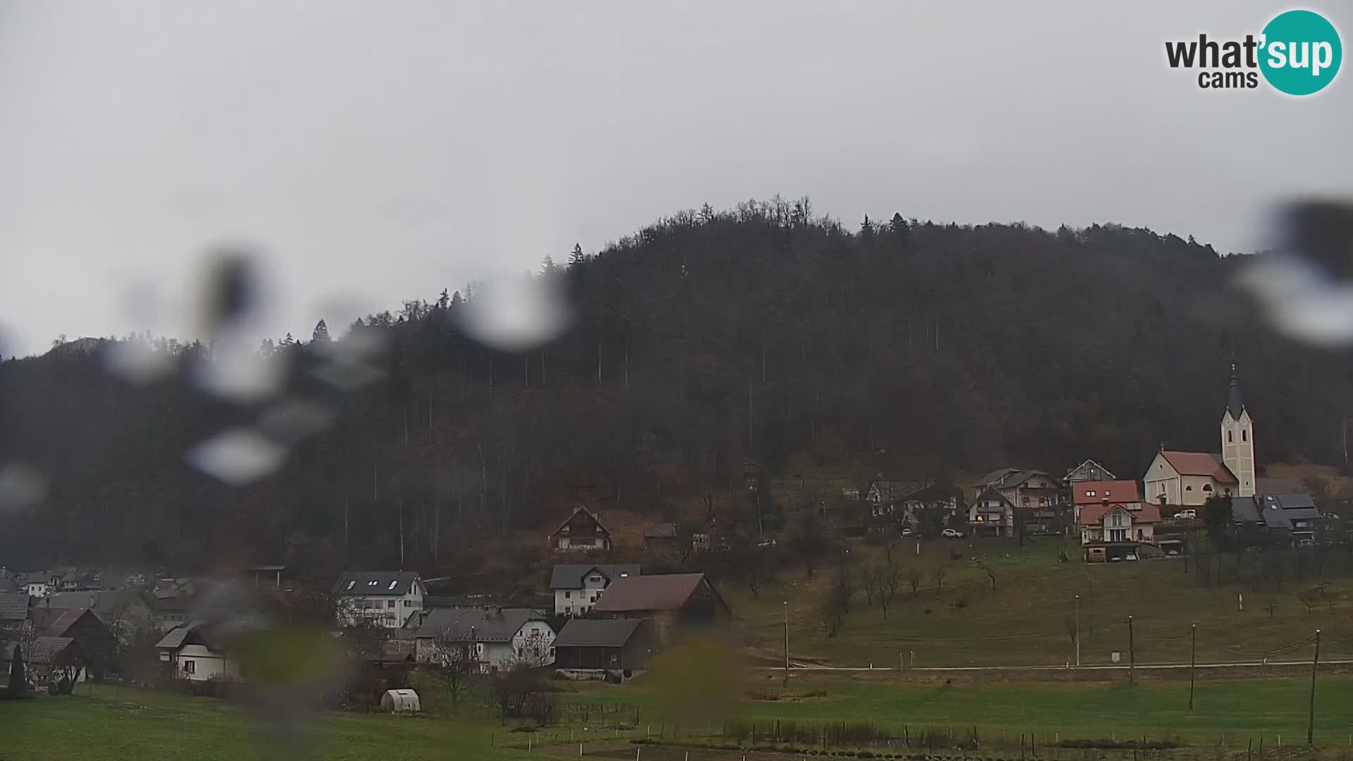 Live Webcam Polhov Gradec – Slovenia