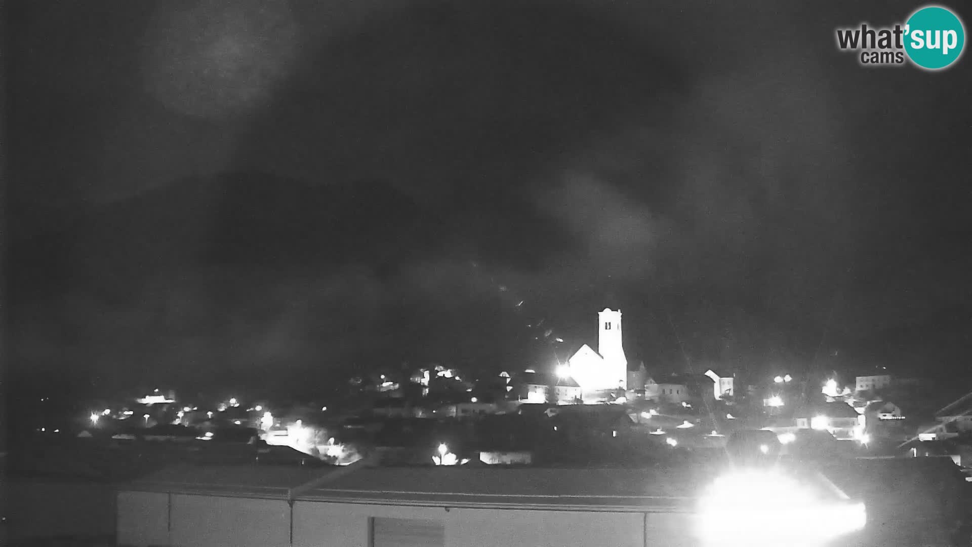 Spletna kamera Polhov Gradec