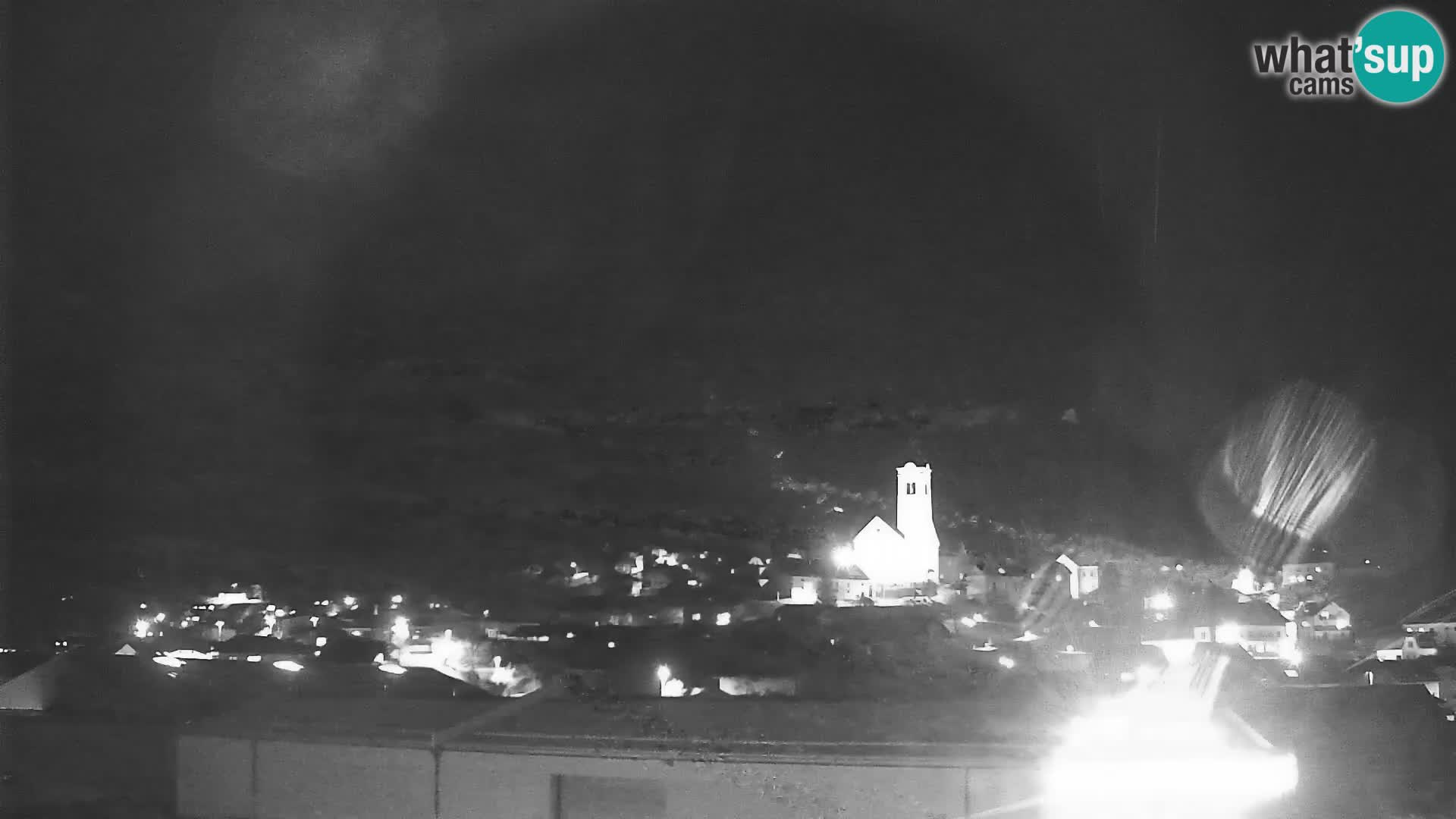 Web kamera uživo Polhov Gradec – Slovenija