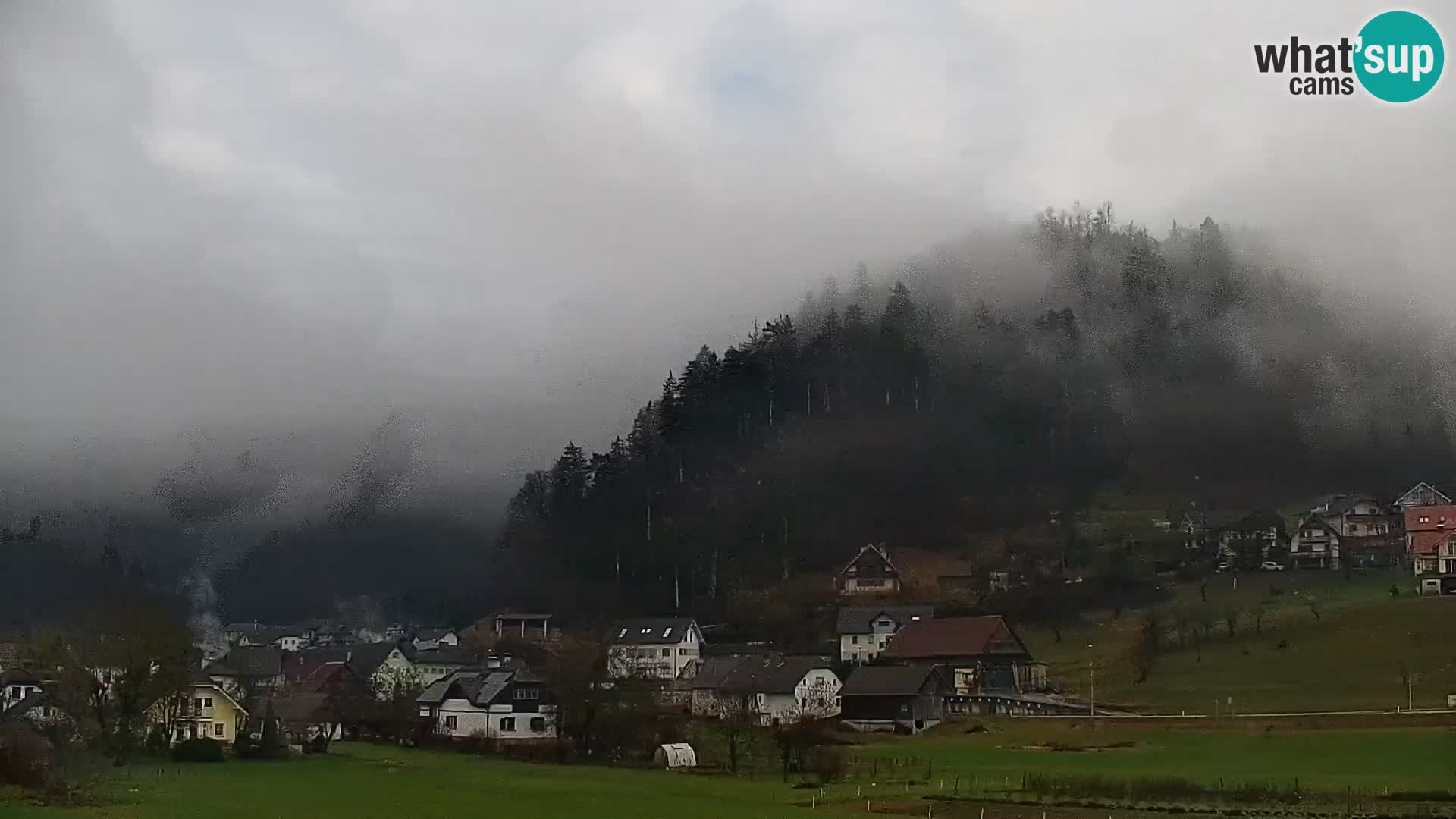 Live Webcam Polhov Gradec – Slovenia