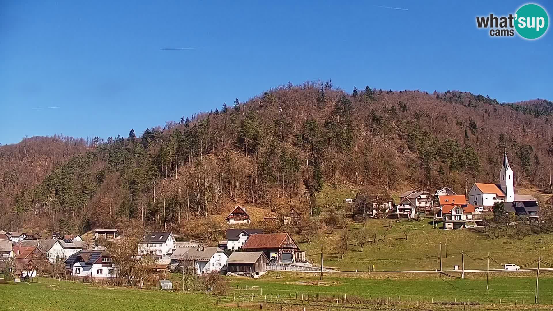 Spletna kamera Polhov Gradec