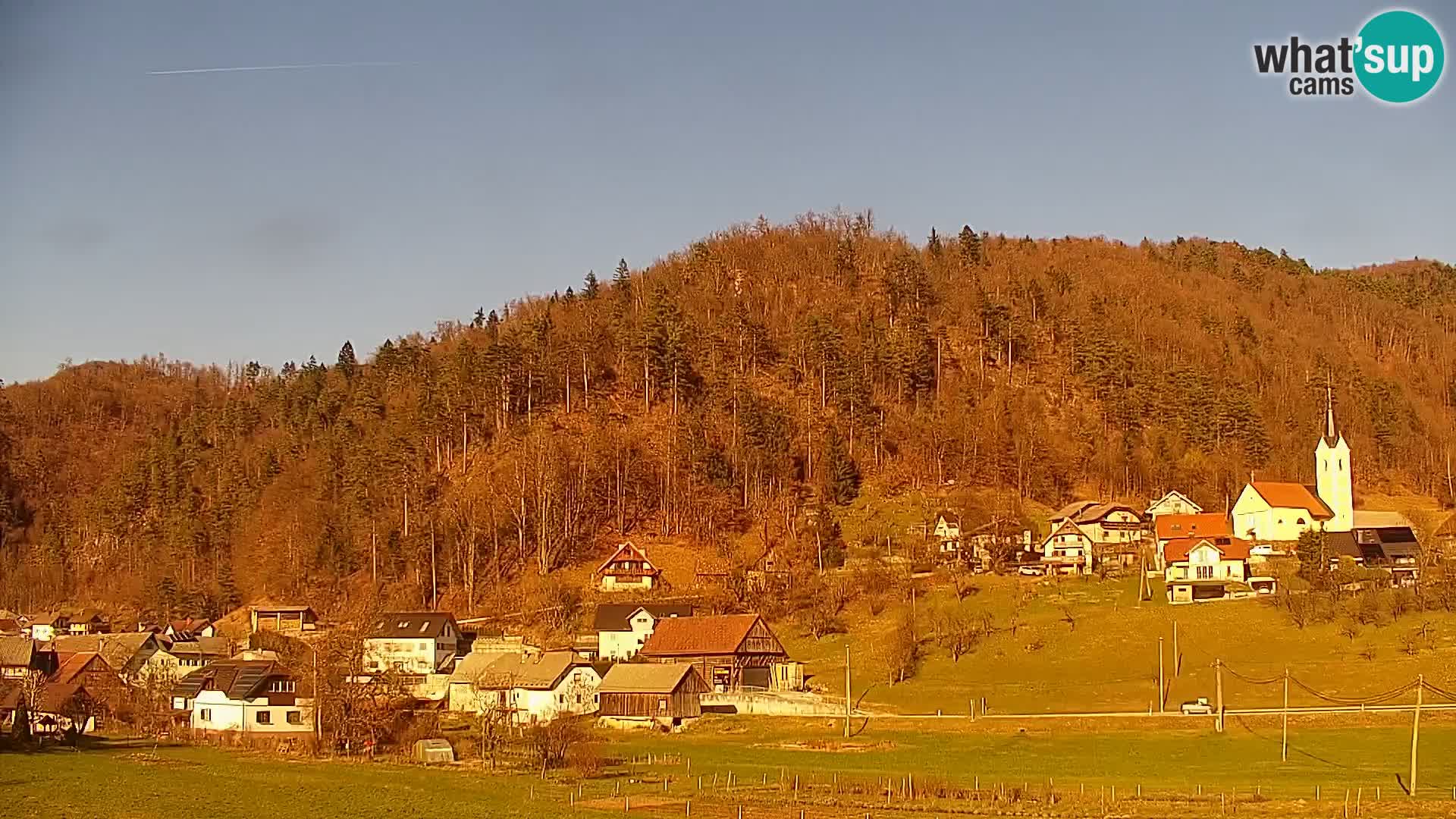 Web kamera uživo Polhov Gradec – Slovenija