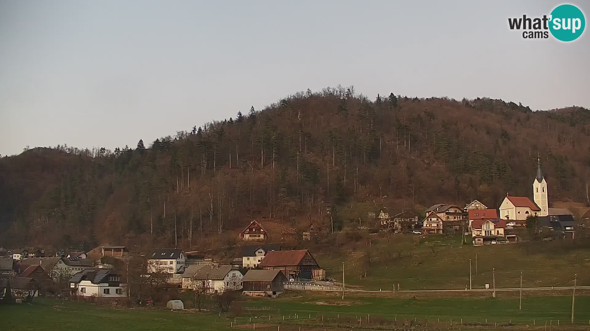 Live Webcam Polhov Gradec – Slovenia