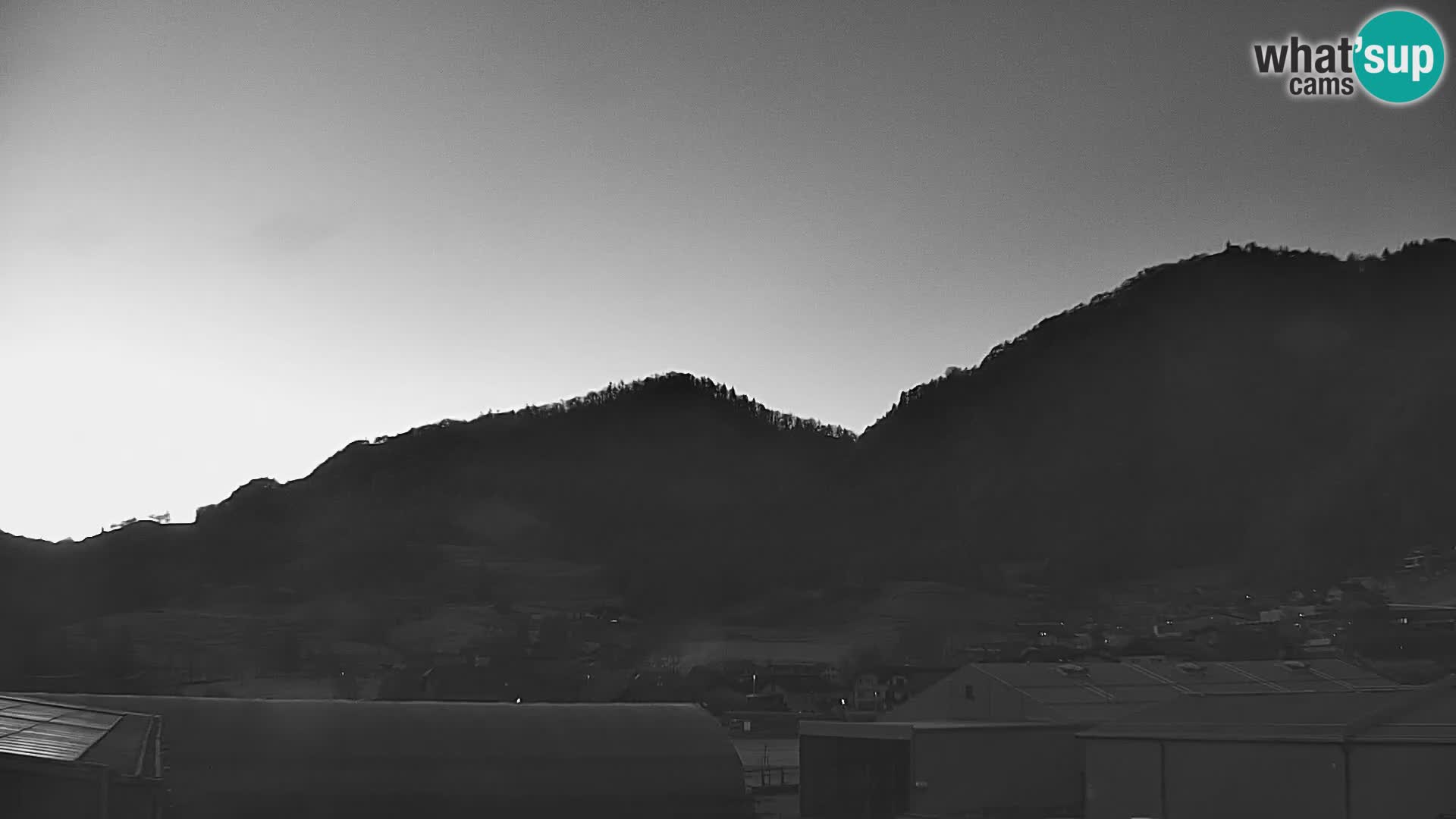 Spletna kamera Polhov Gradec