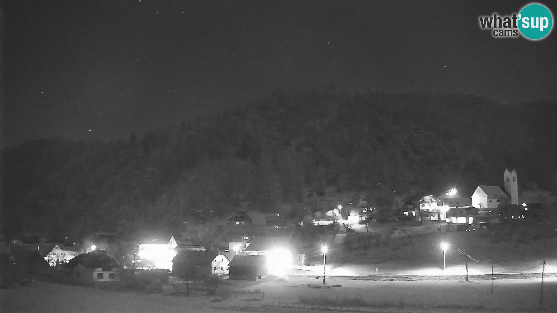 Spletna kamera Polhov Gradec