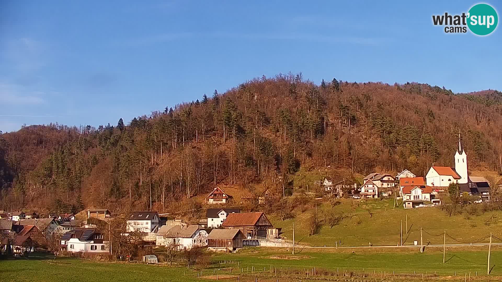 Spletna kamera Polhov Gradec