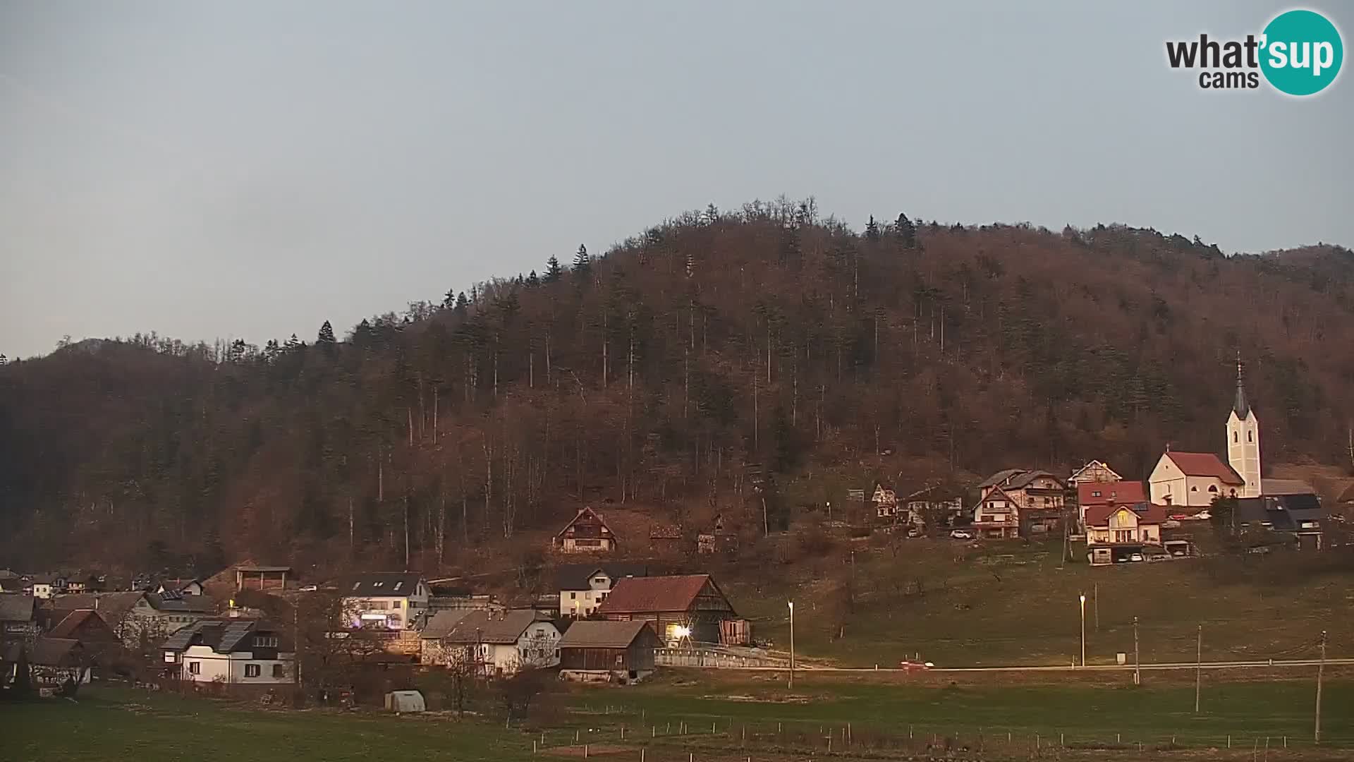 Live Webcam Polhov Gradec – Slovenia