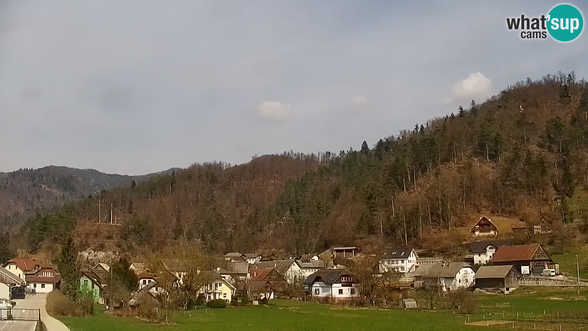 Live Webcam Polhov Gradec – Slovenia