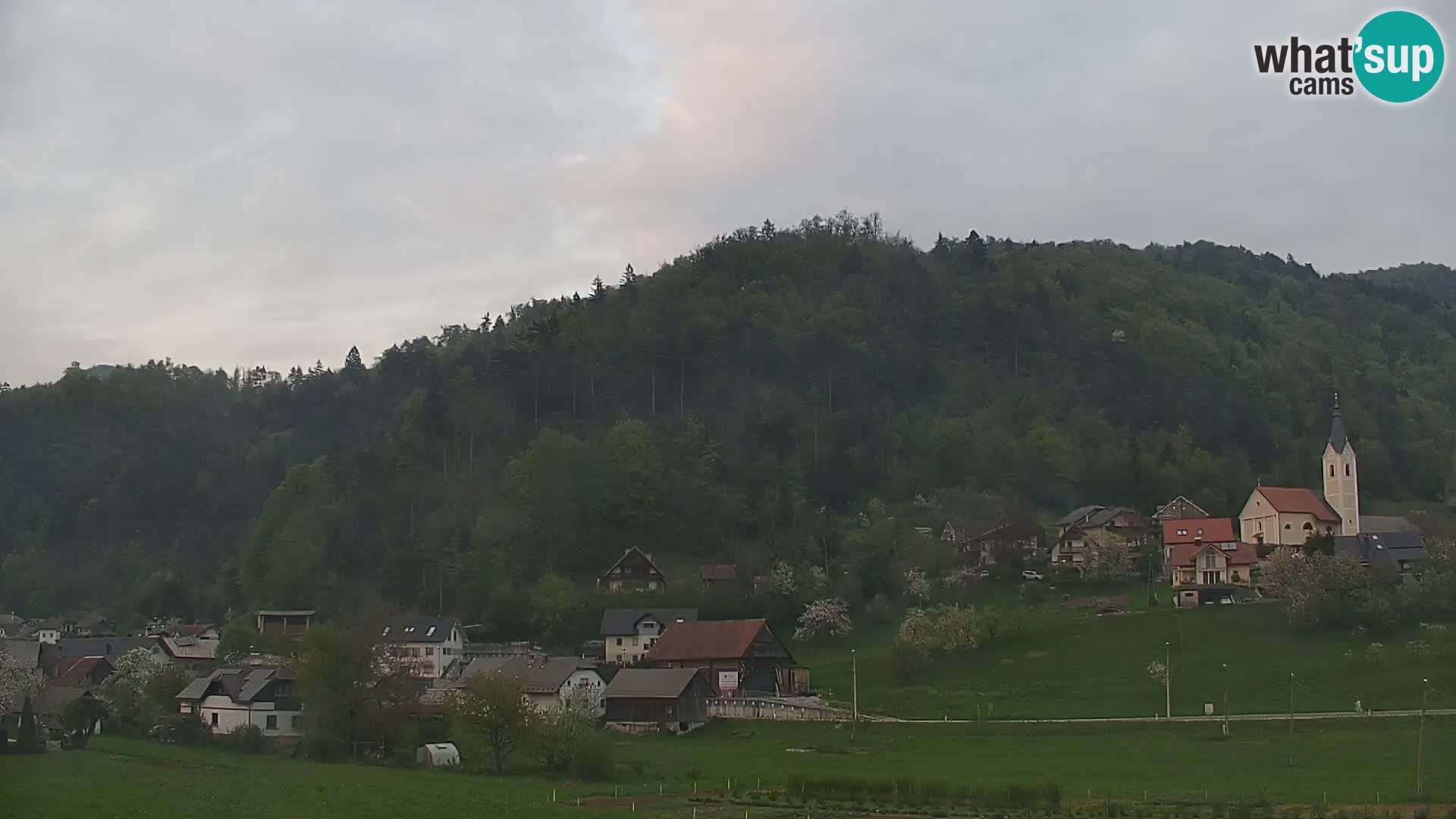 Live Webcam Polhov Gradec – Slovenia