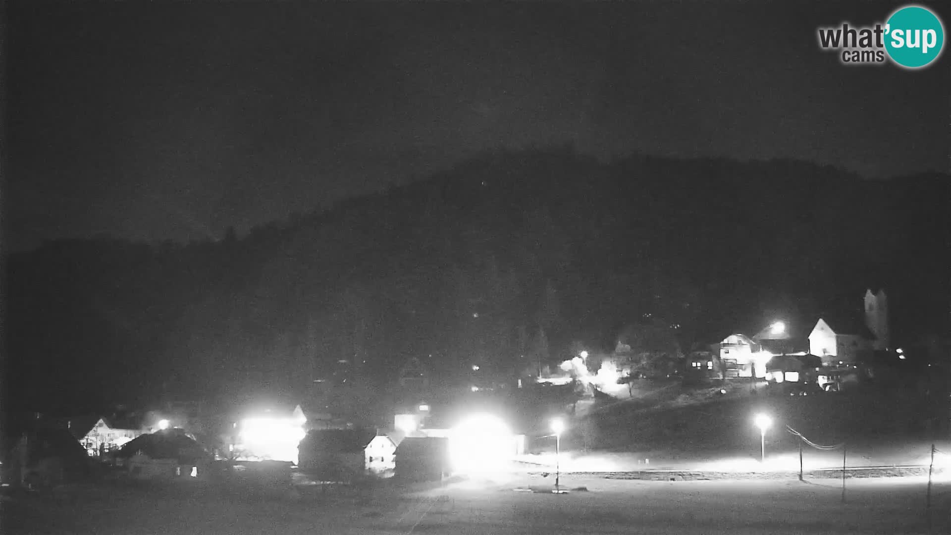 Web kamera uživo Polhov Gradec – Slovenija