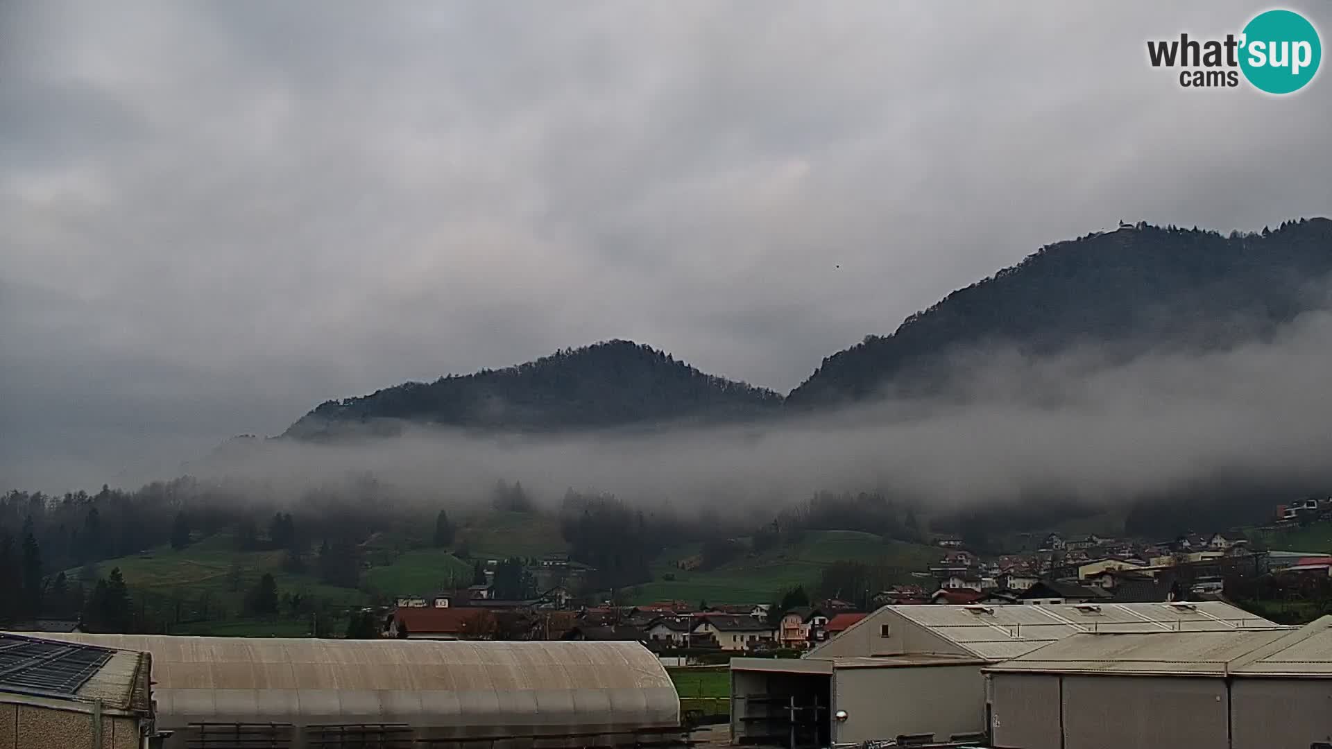 Spletna kamera Polhov Gradec