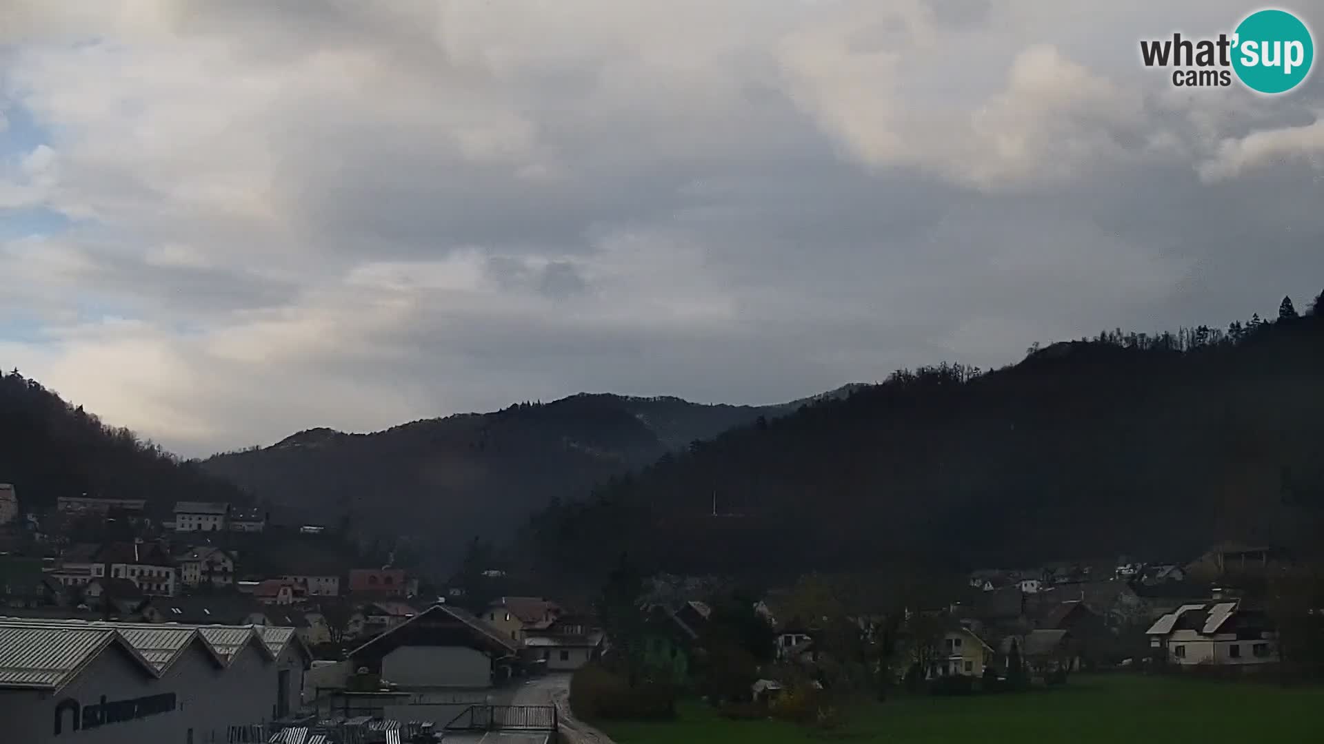 Live Webcam Polhov Gradec – Slovenia