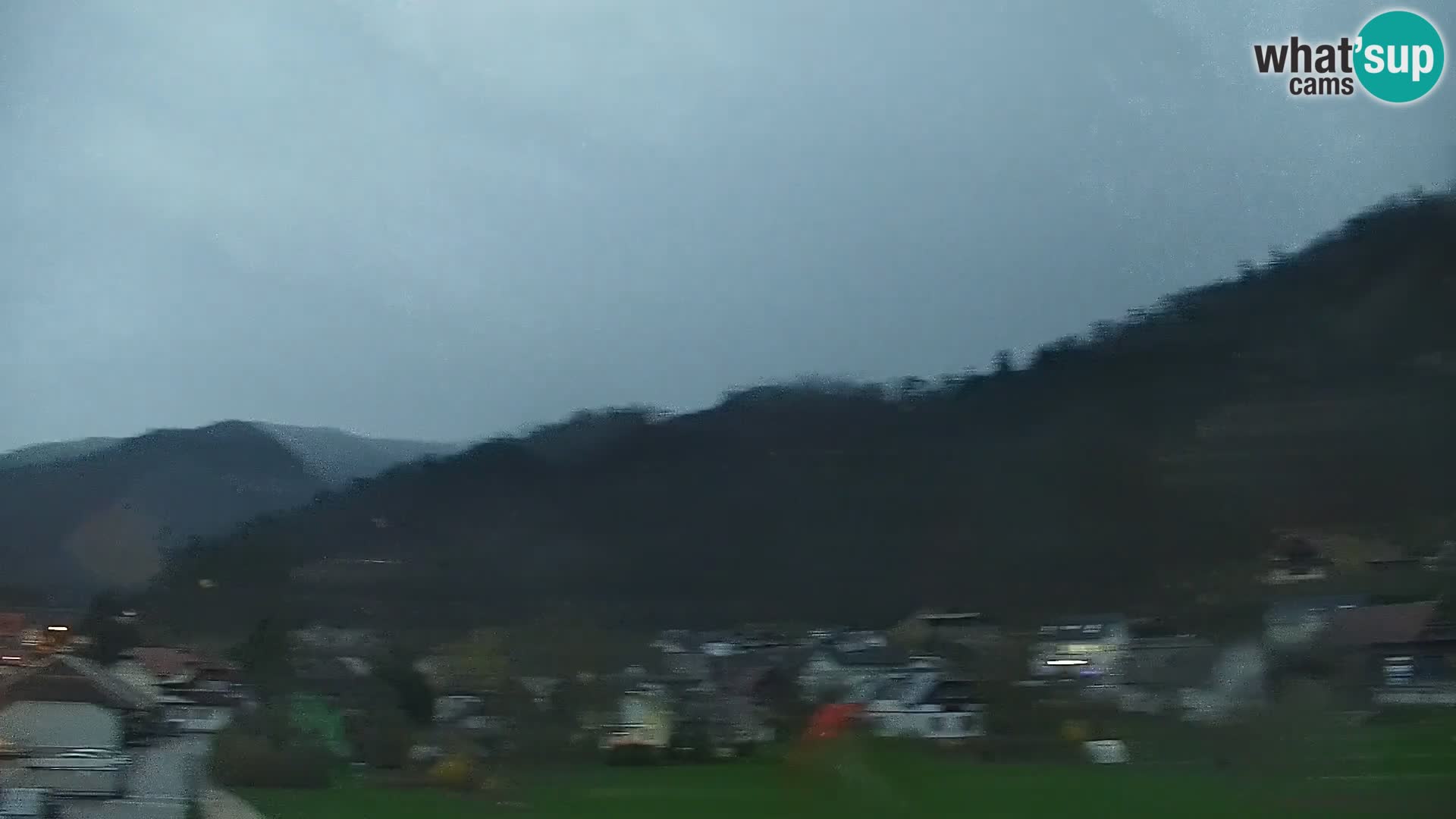 Live Webcam Polhov Gradec – Slovenia