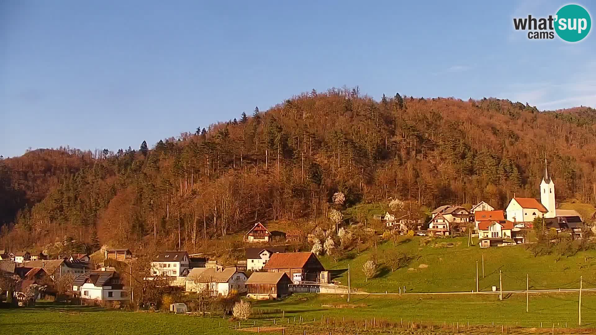 Web kamera uživo Polhov Gradec – Slovenija