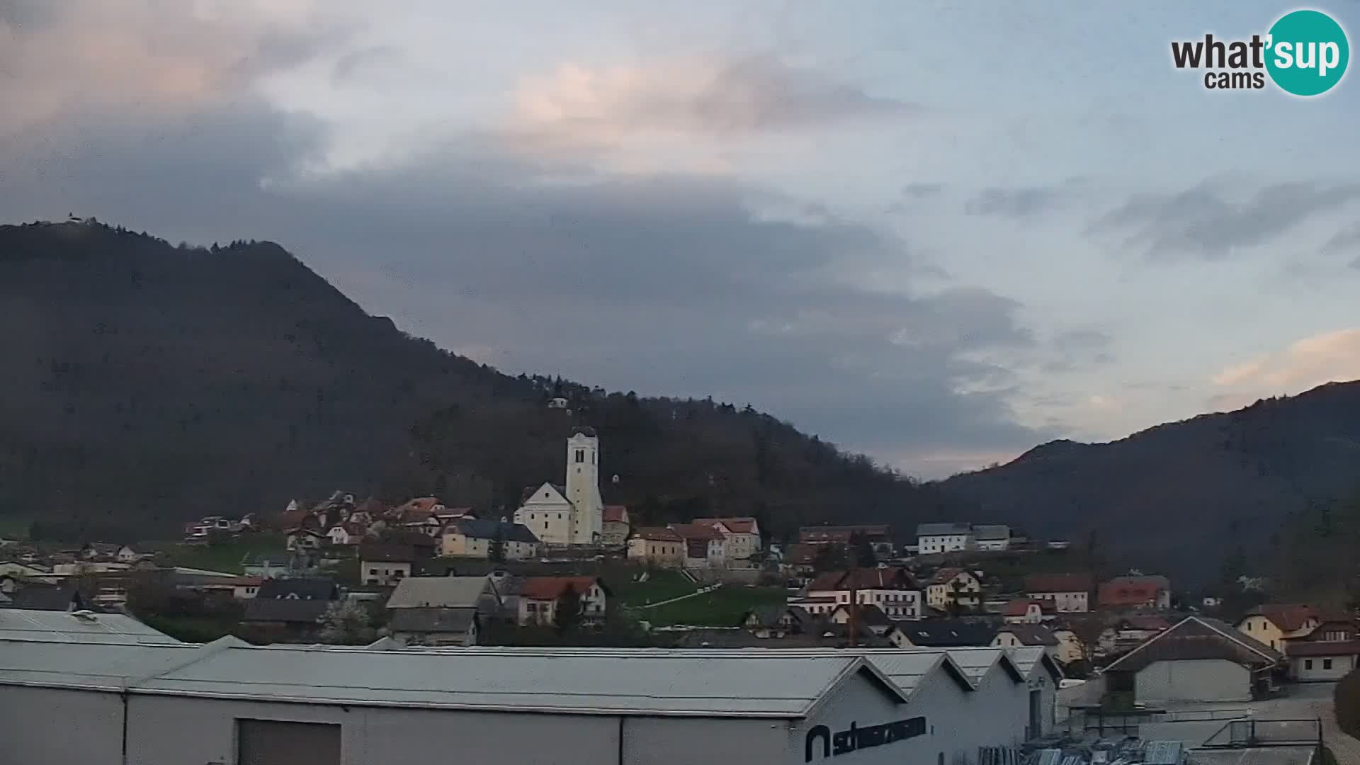 Spletna kamera Polhov Gradec
