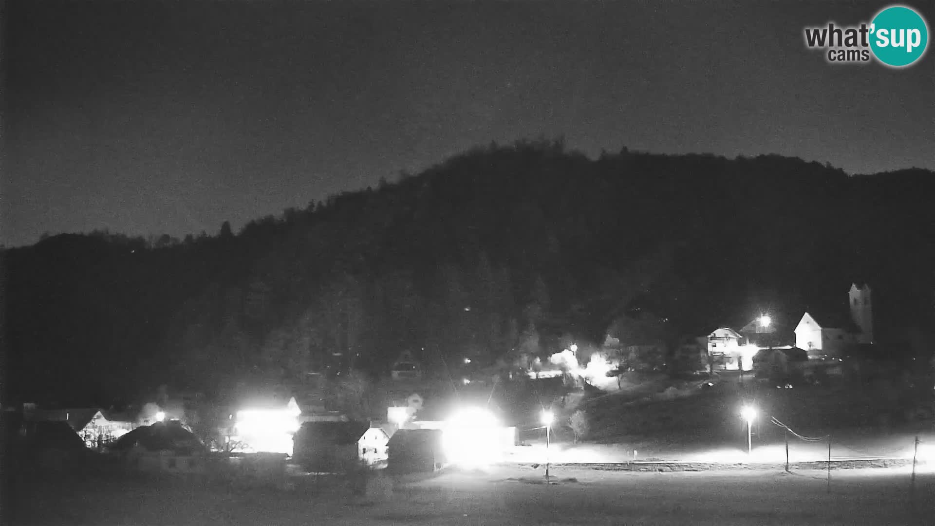 Spletna kamera Polhov Gradec