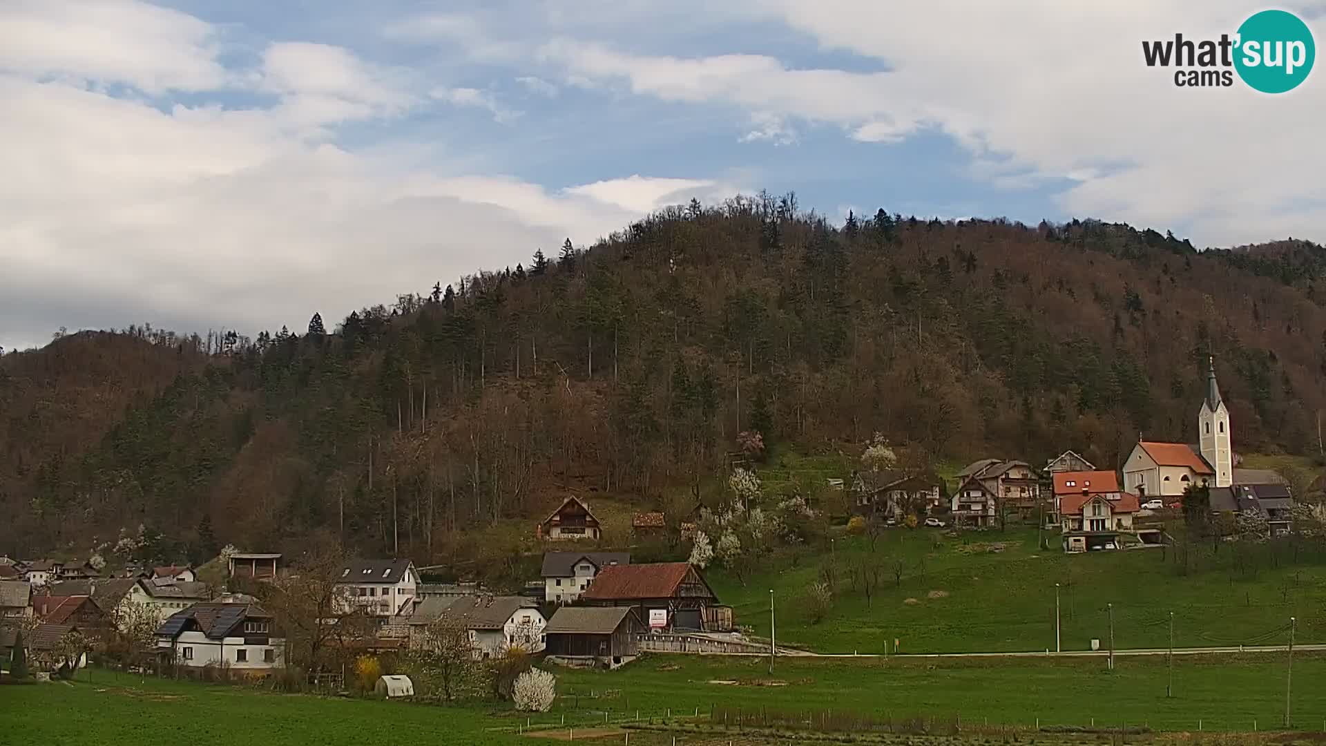 Web kamera uživo Polhov Gradec – Slovenija