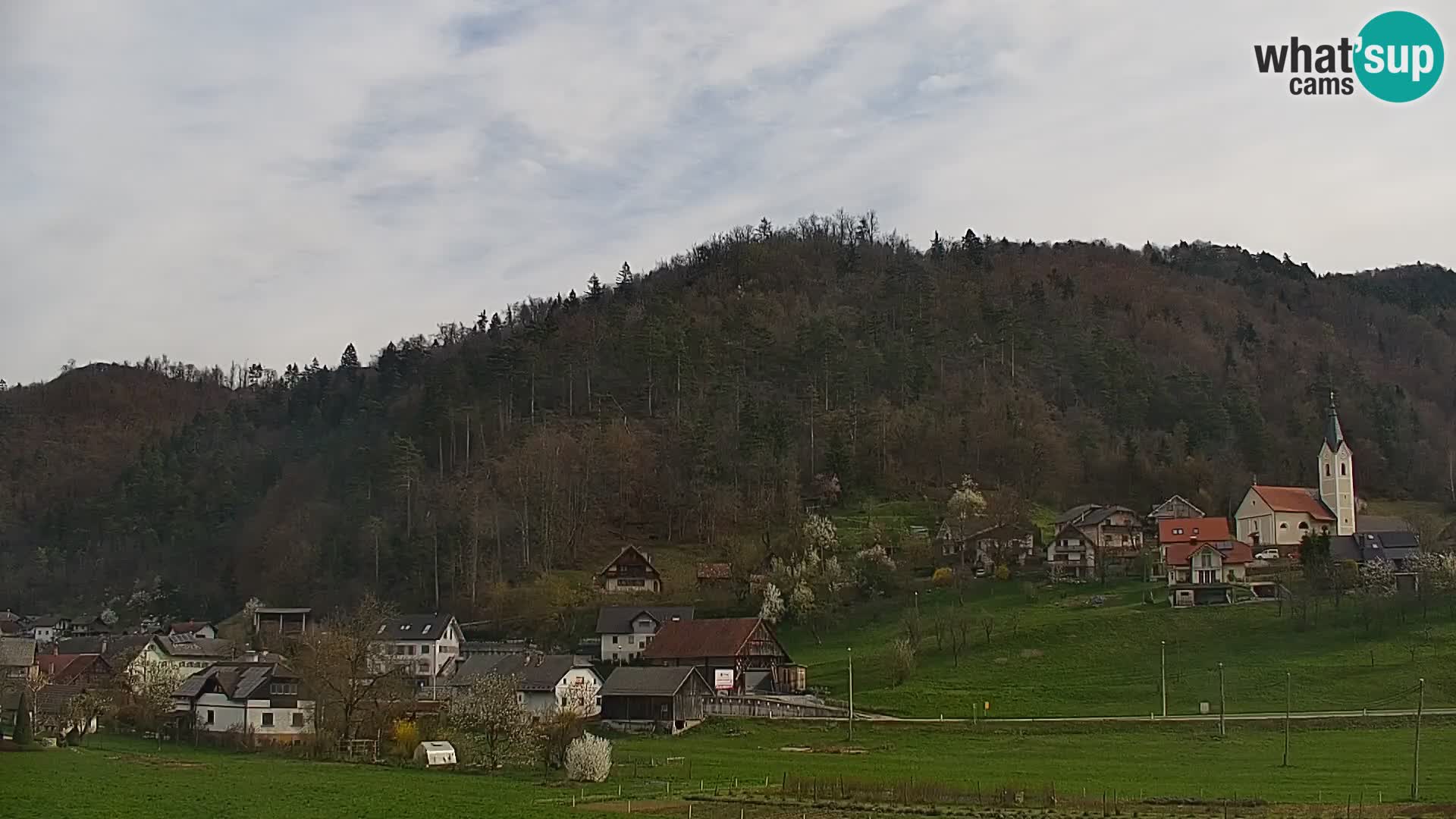 Live Webcam Polhov Gradec – Slovenia