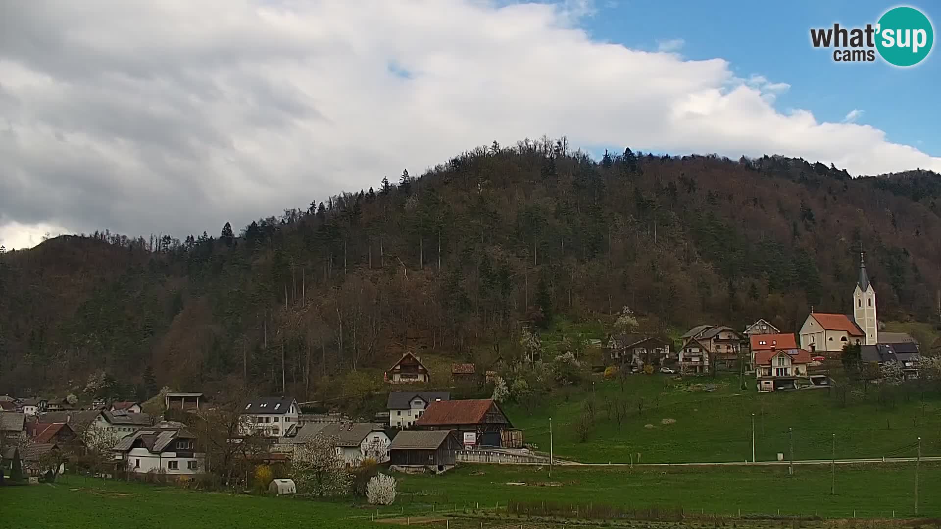 Web kamera uživo Polhov Gradec – Slovenija