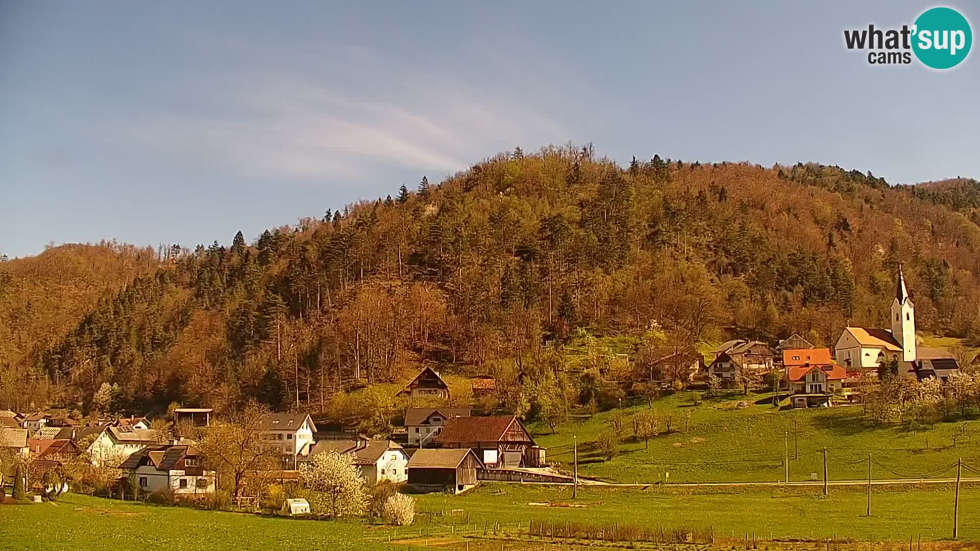 Web kamera uživo Polhov Gradec – Slovenija