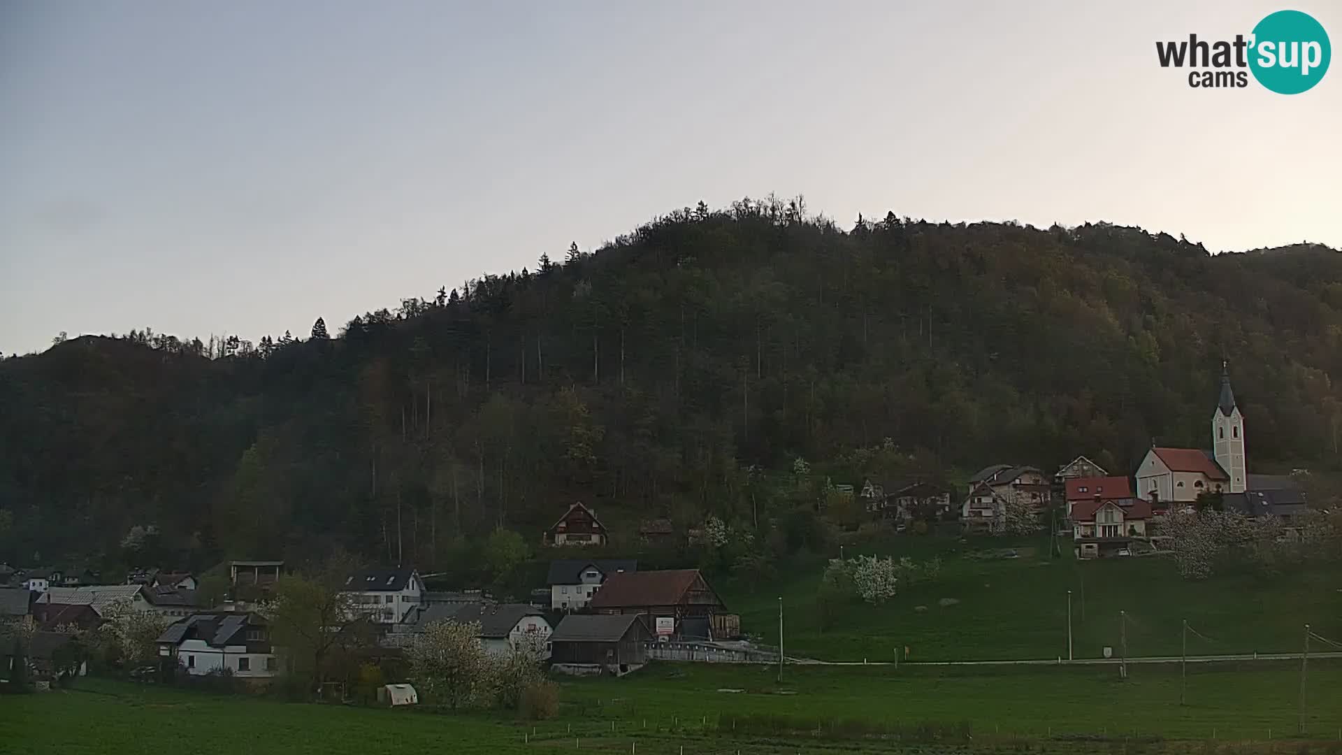 Live Webcam Polhov Gradec – Slovenia