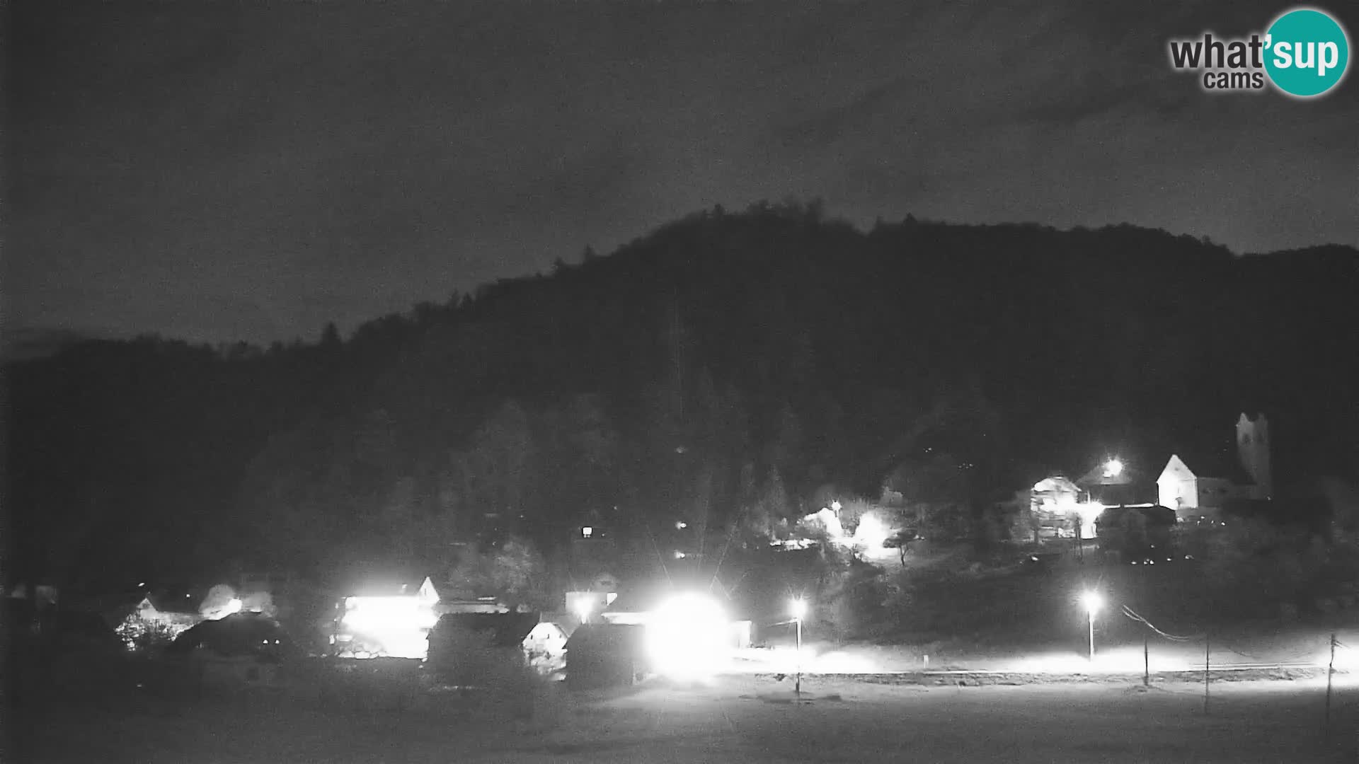 Spletna kamera Polhov Gradec