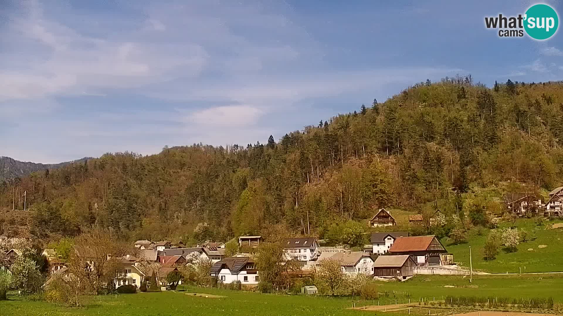 Live Webcam Polhov Gradec – Slovenia