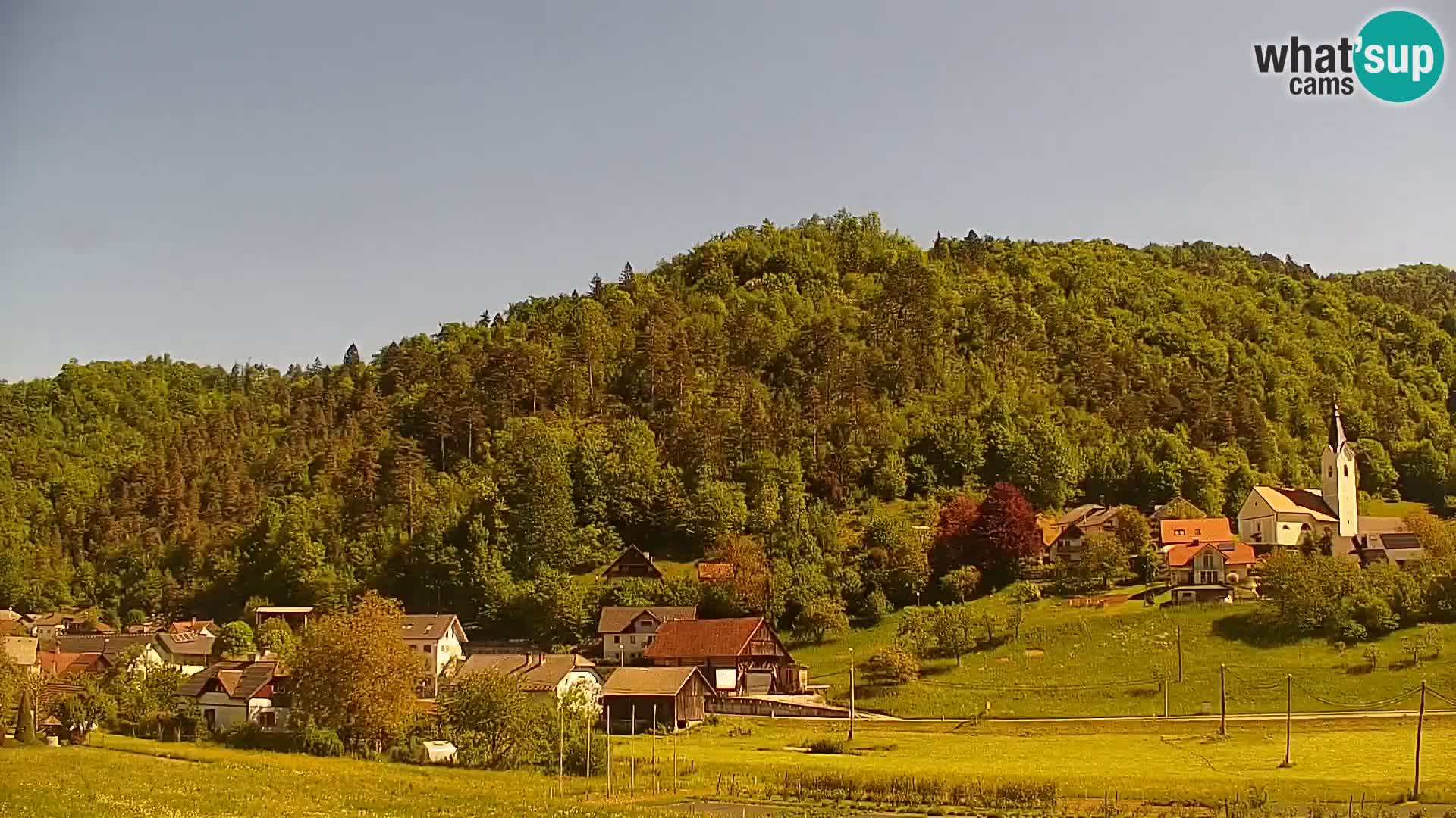 Live Webcam Polhov Gradec – Slovenia