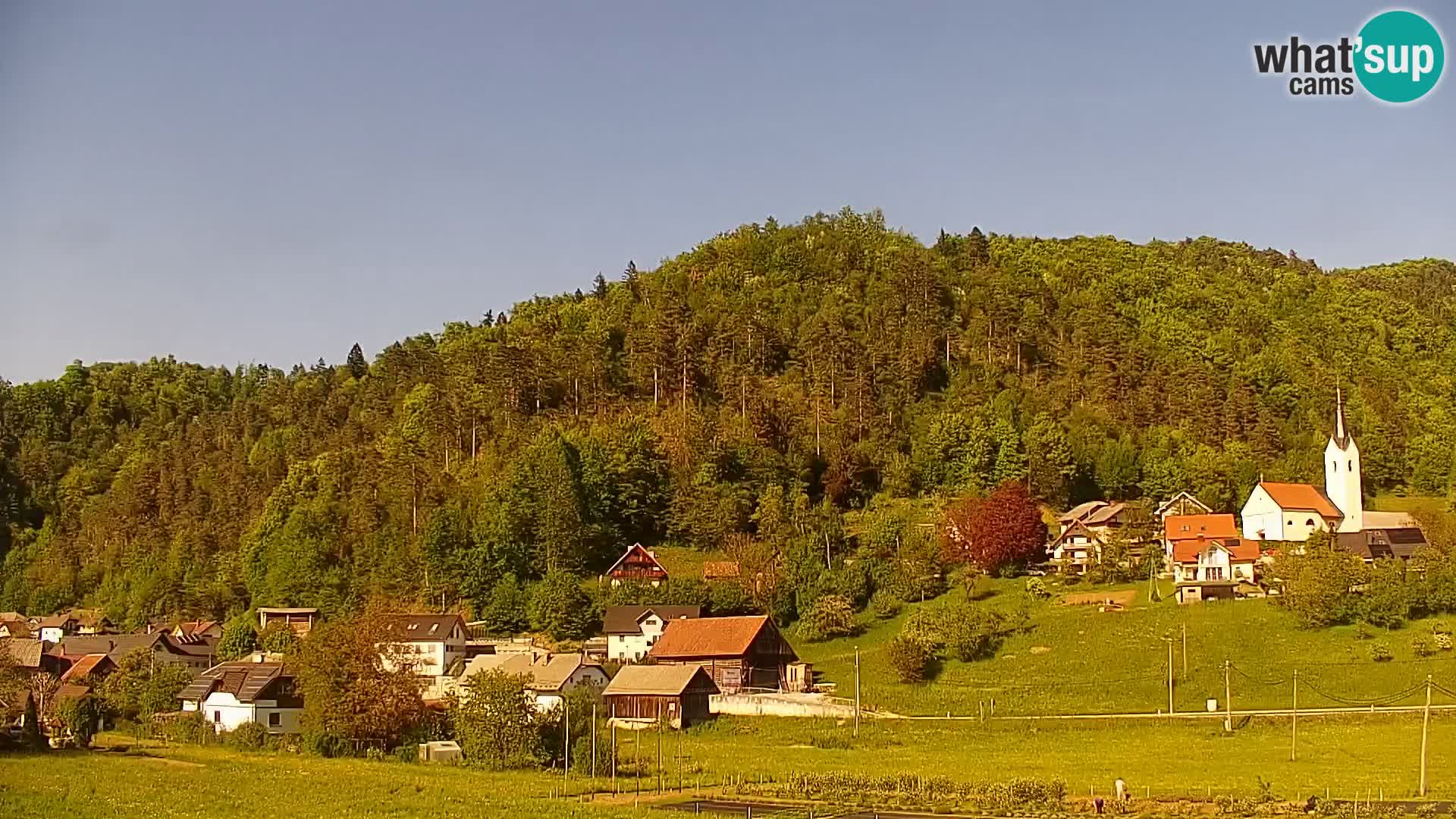 Web kamera uživo Polhov Gradec – Slovenija