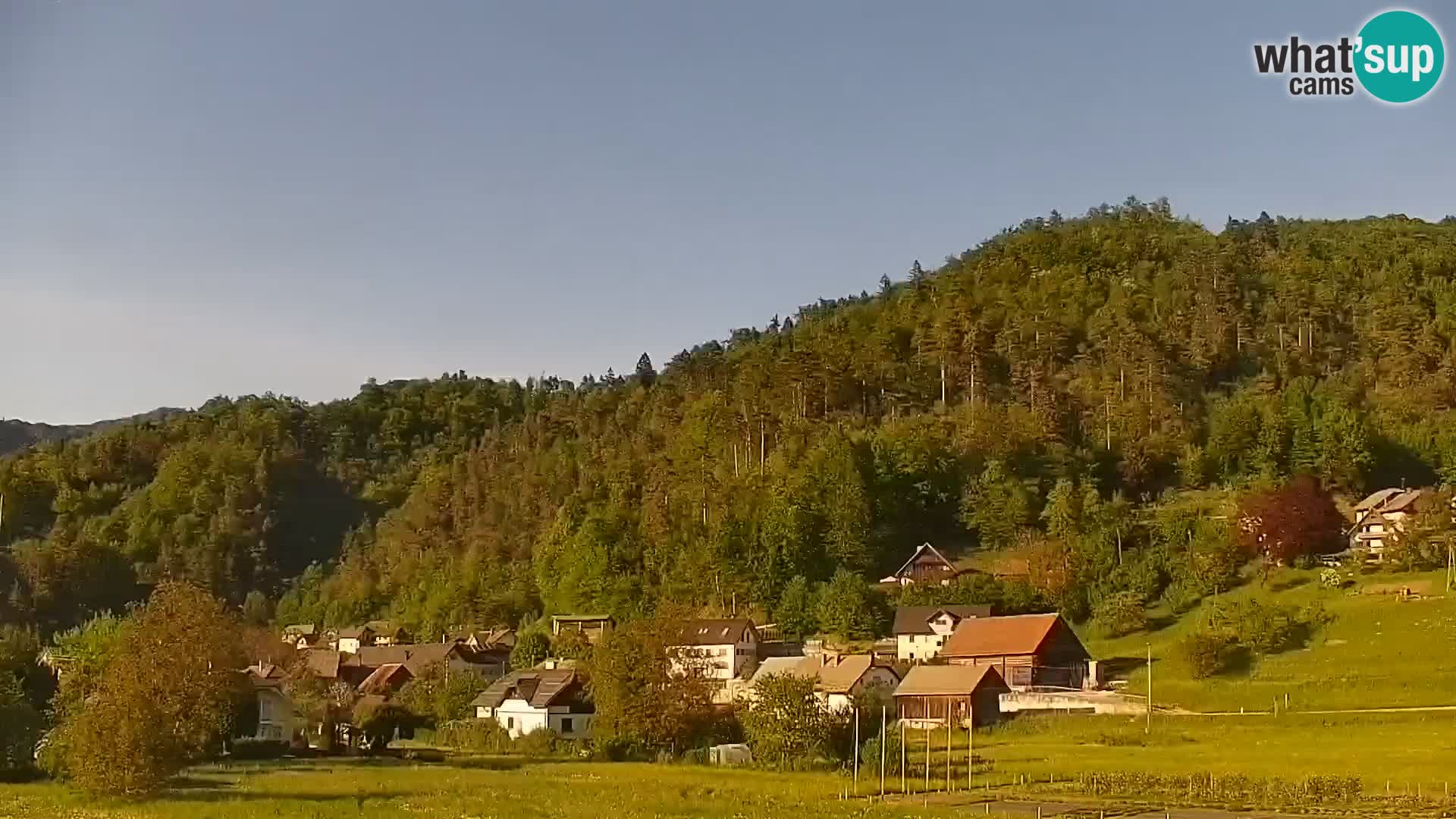 Live Webcam Polhov Gradec – Slovenia