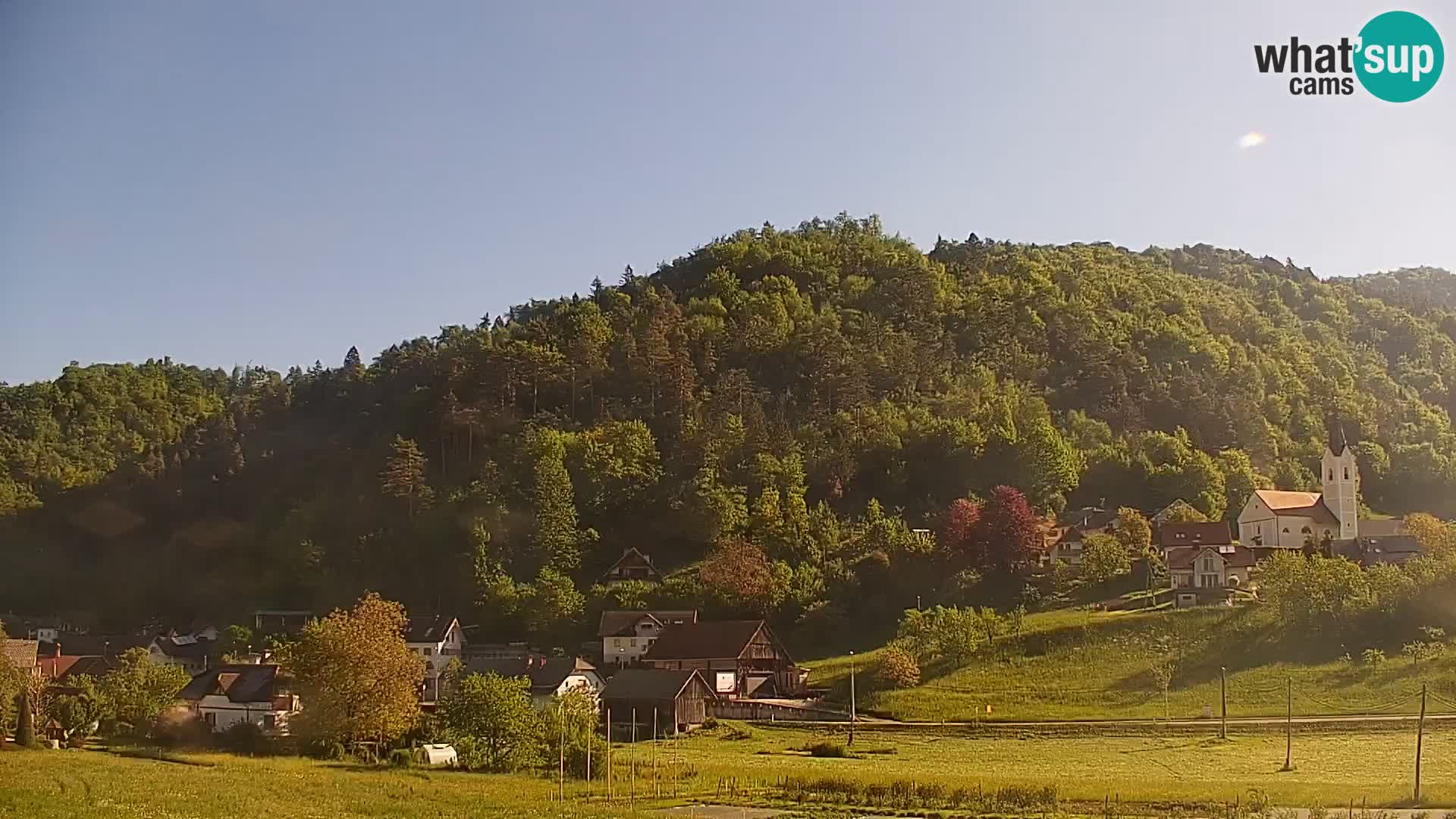 Live Webcam Polhov Gradec – Slovenia