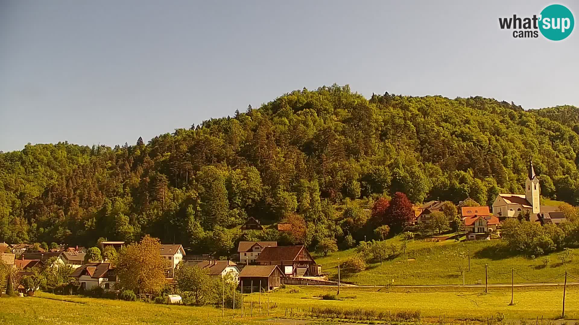 Spletna kamera Polhov Gradec