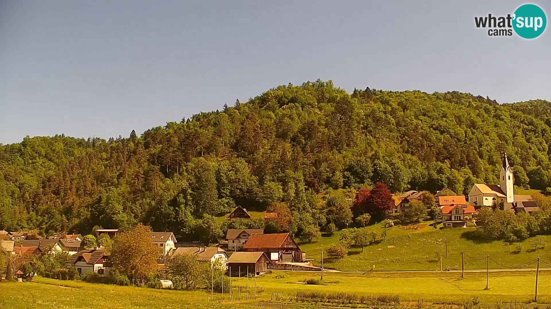 Live Webcam Polhov Gradec – Slovenia