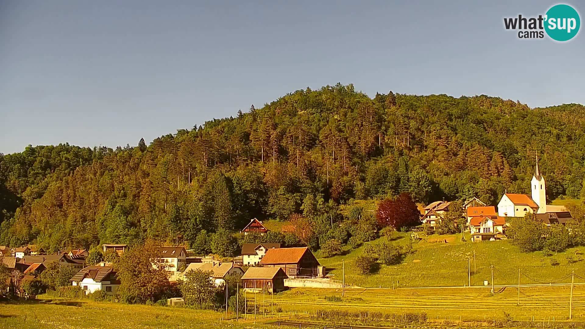 Live Webcam Polhov Gradec – Slovenia
