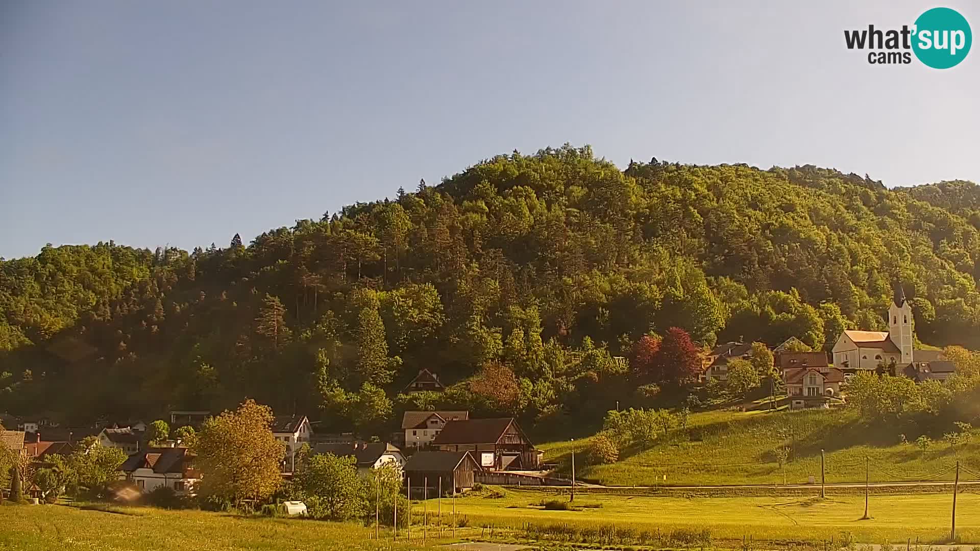 Web kamera uživo Polhov Gradec – Slovenija