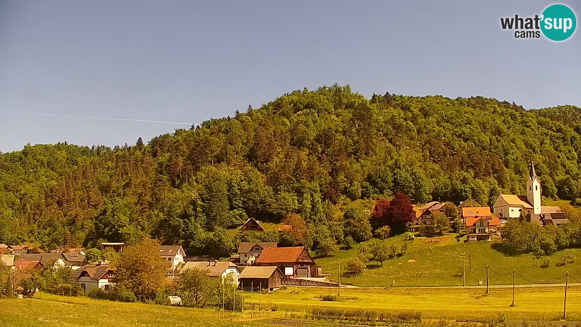 Live Webcam Polhov Gradec – Slovenia