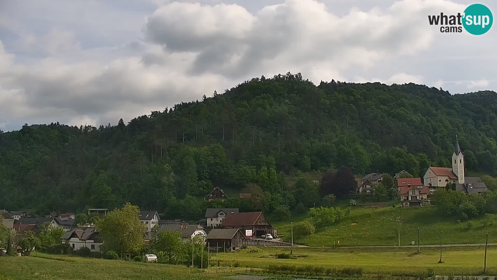 Web kamera uživo Polhov Gradec – Slovenija