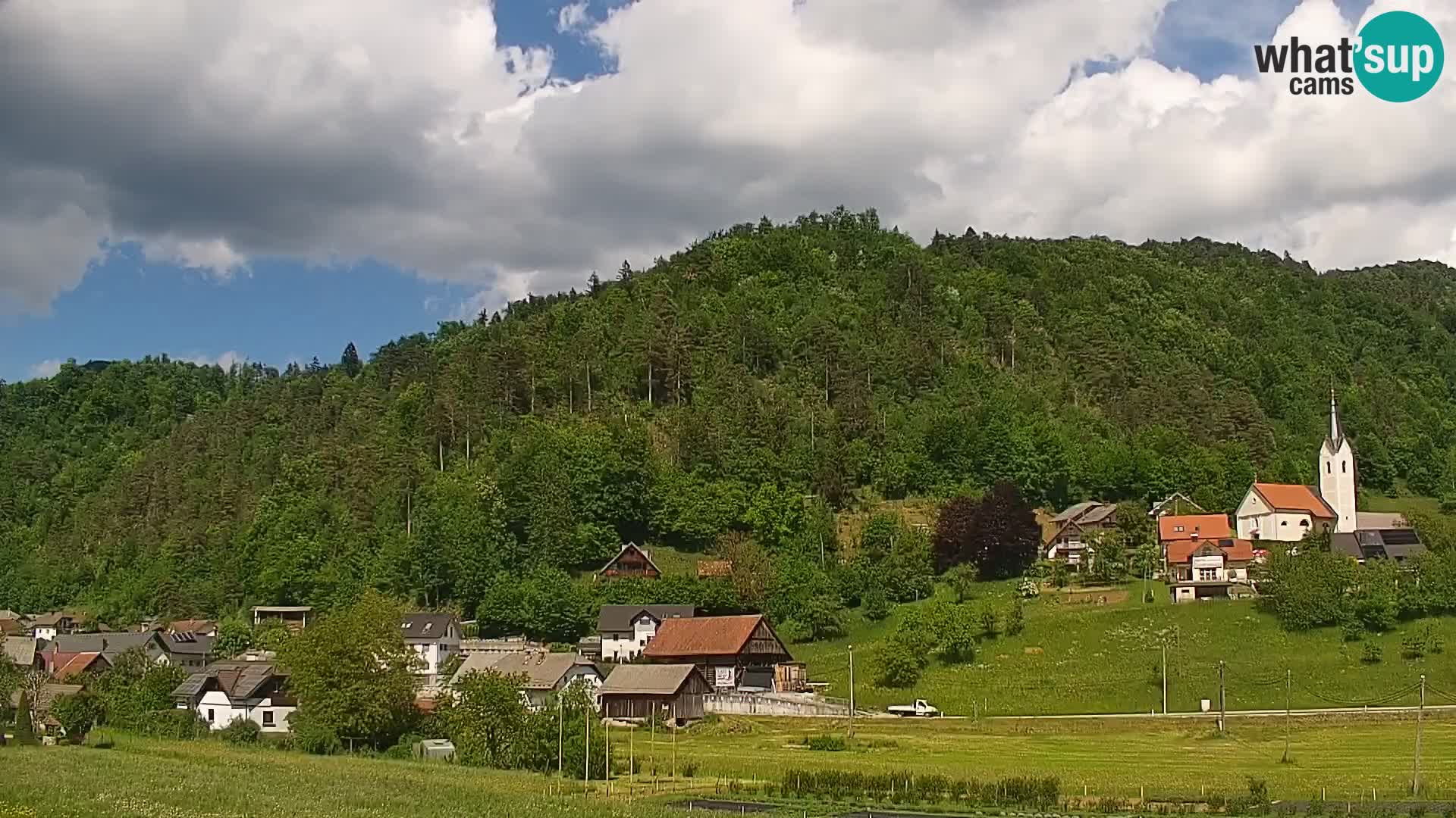 Web kamera uživo Polhov Gradec – Slovenija