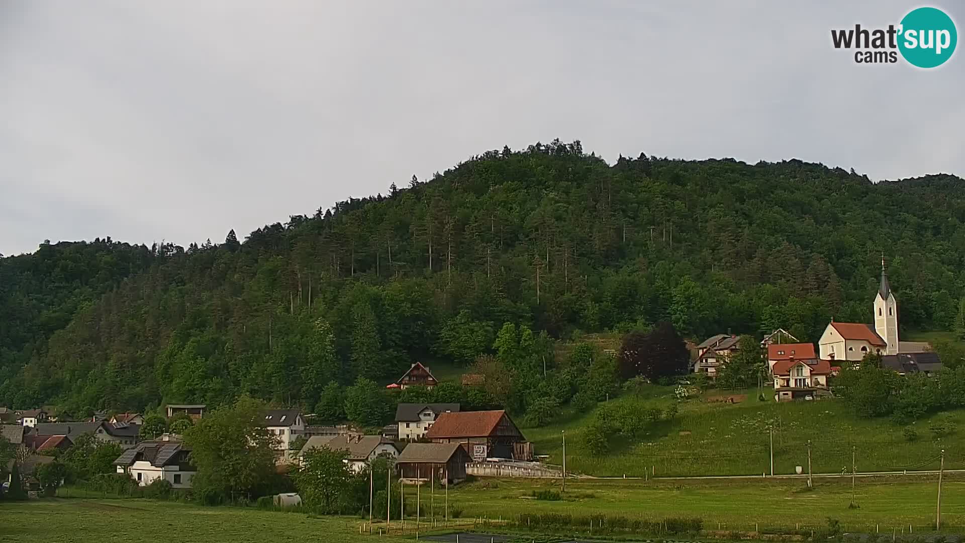 Live Webcam Polhov Gradec – Slovenia