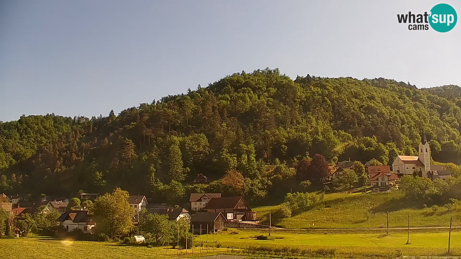 Web kamera uživo Polhov Gradec – Slovenija