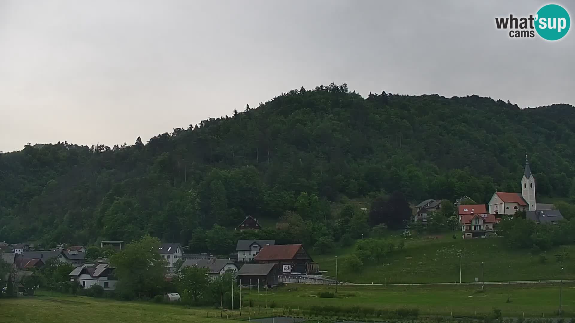 Web kamera uživo Polhov Gradec – Slovenija