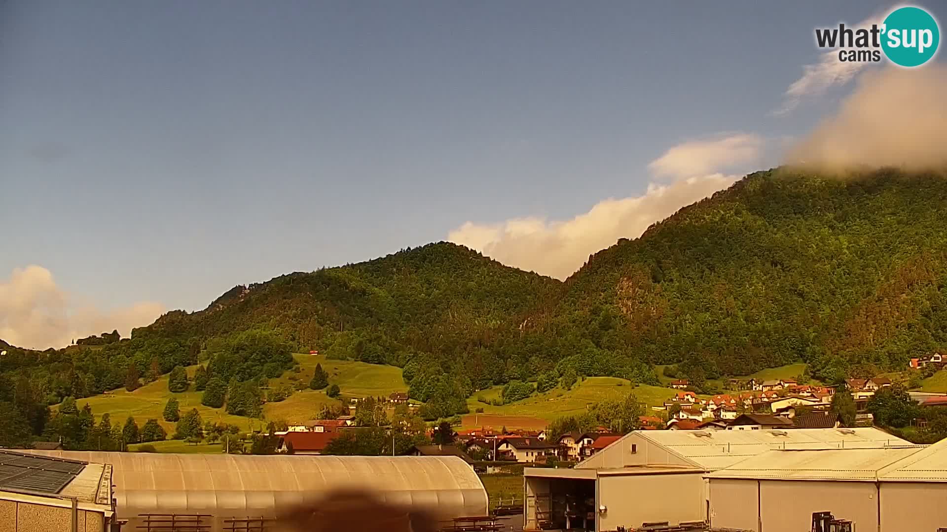 Spletna kamera Polhov Gradec