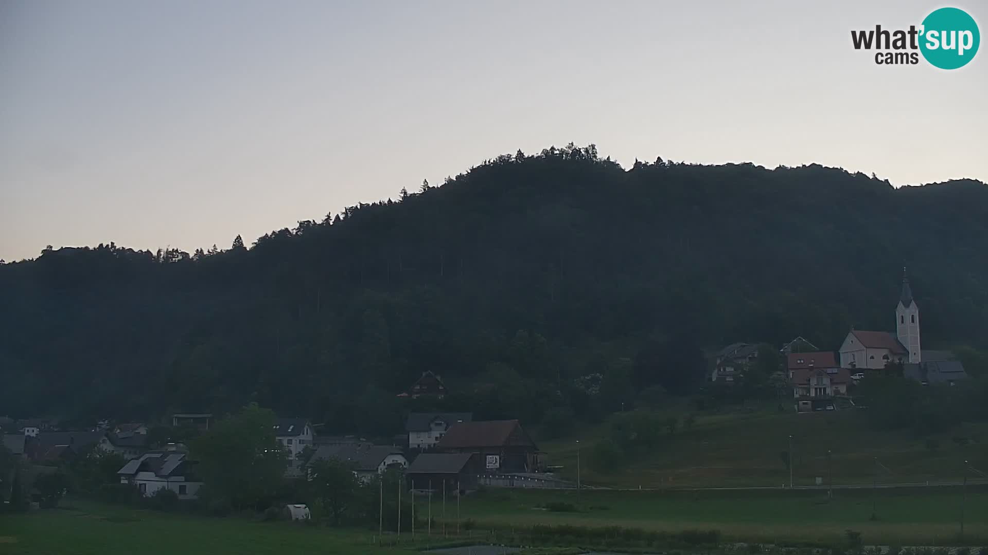 Web kamera uživo Polhov Gradec – Slovenija
