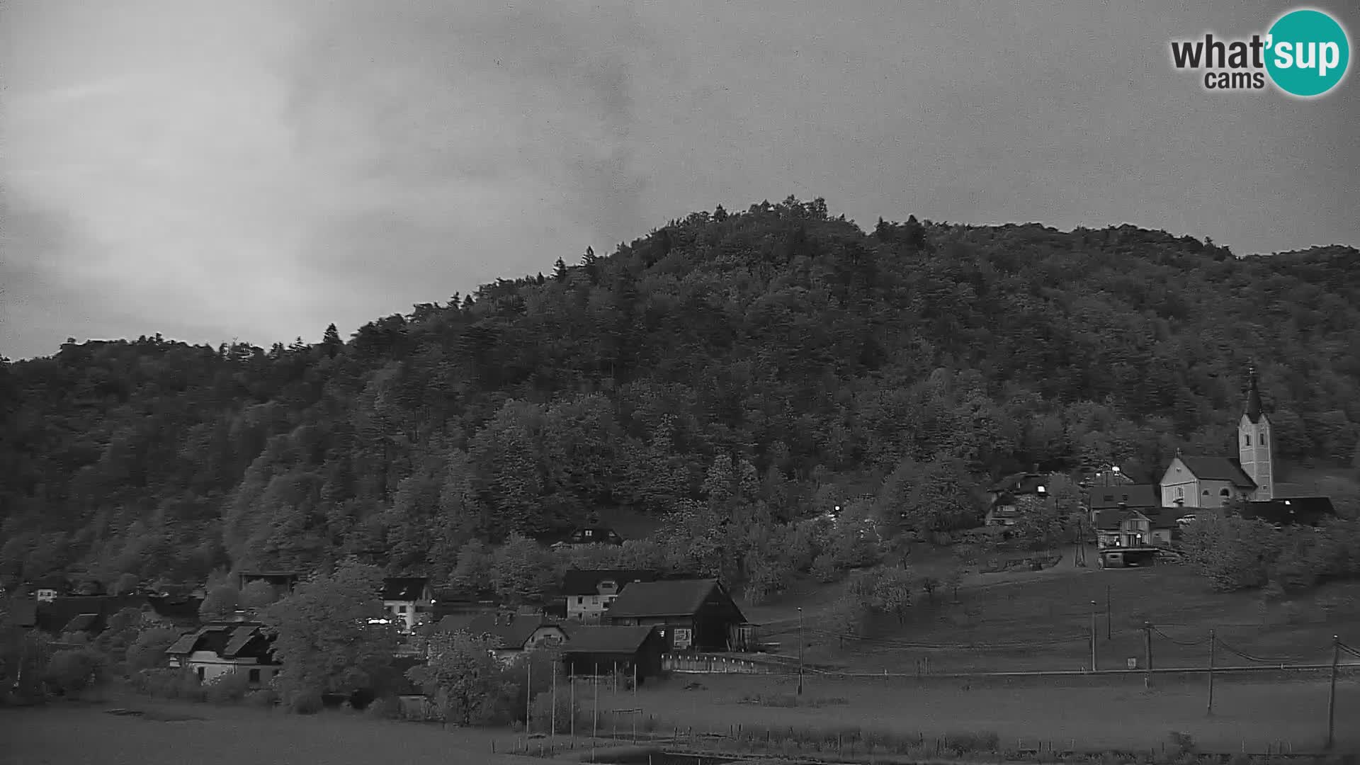 Live Webcam Polhov Gradec – Slovenia