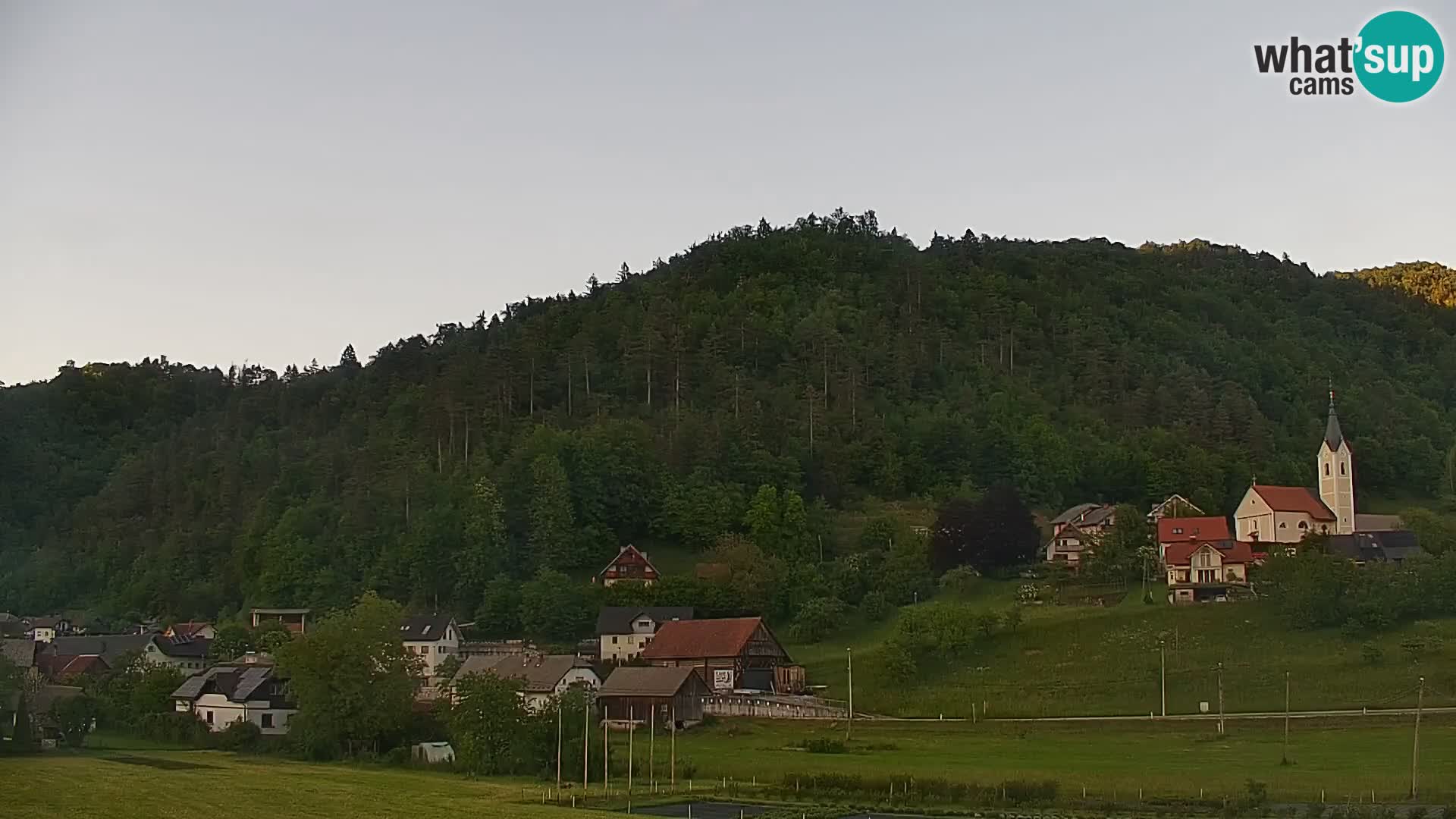 Live Webcam Polhov Gradec – Slovenia