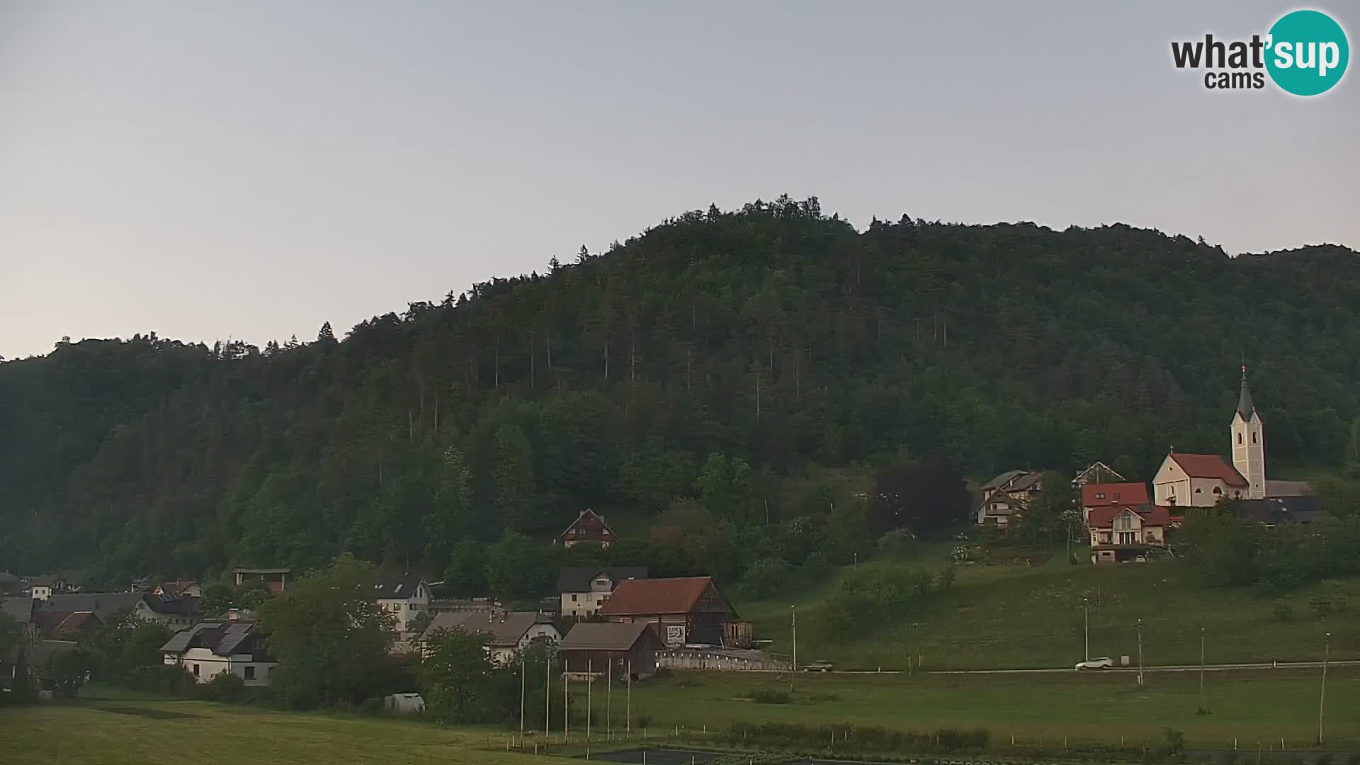 Live Webcam Polhov Gradec – Slovenia