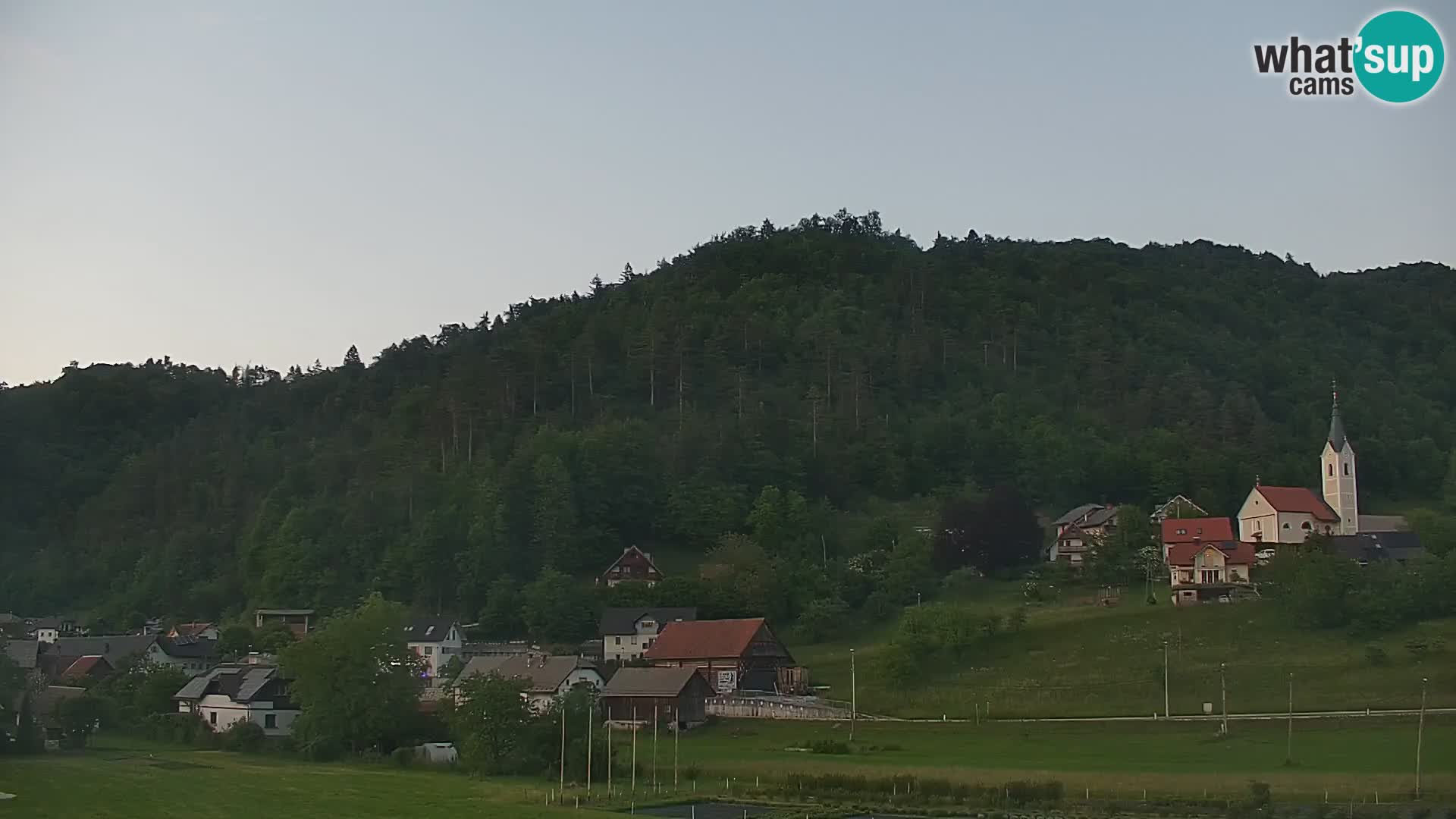Spletna kamera Polhov Gradec